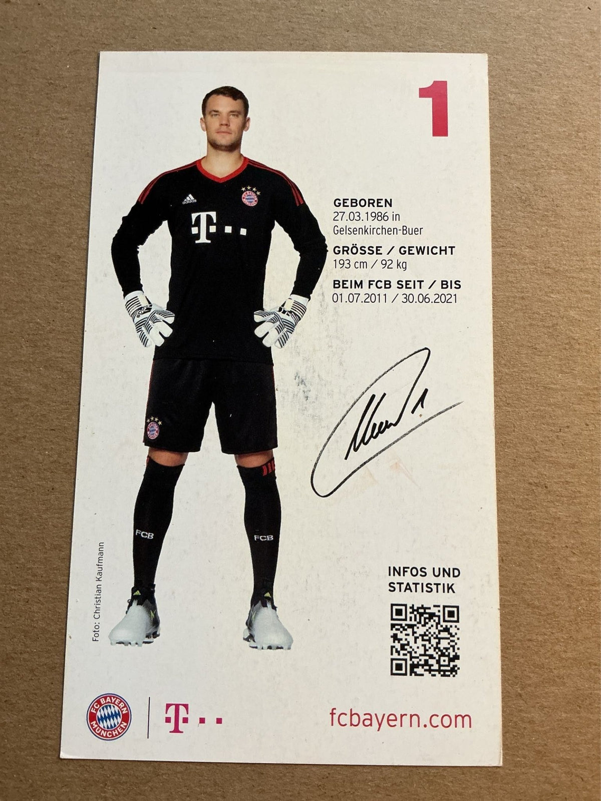 Manuel Neuer, Germany 🇩🇪 FC Bayern München 2017/18 hand signed - Autographs-World