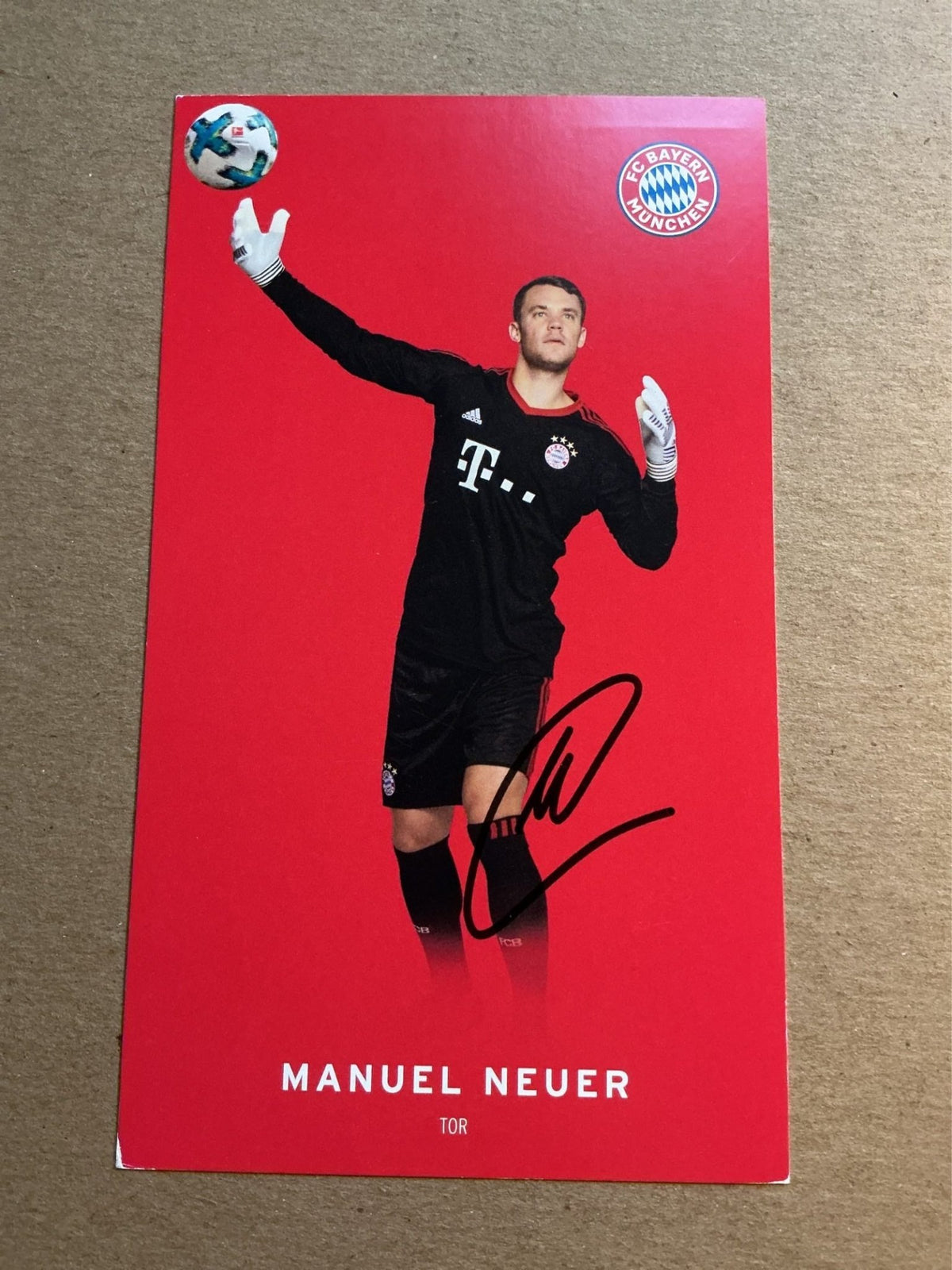 Manuel Neuer, Germany 🇩🇪 FC Bayern München 2017/18 hand signed - Autographs-World