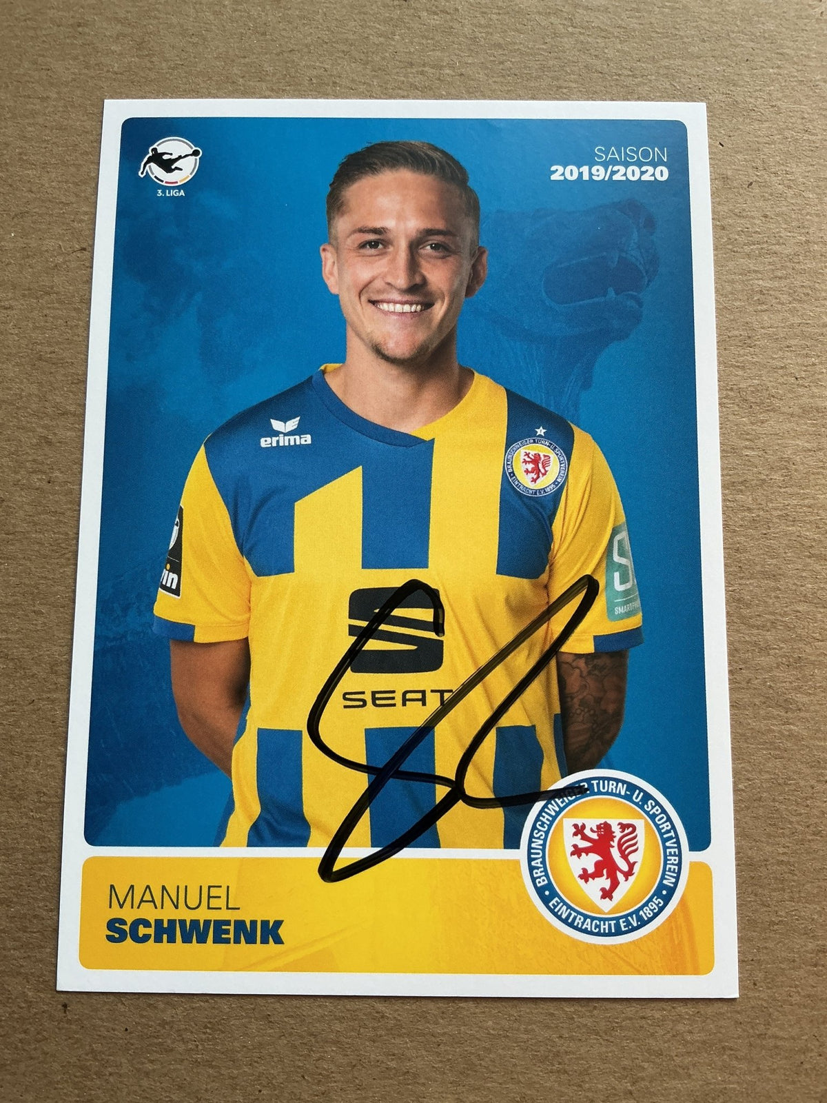 Manuel Schwenk, Germany 🇩🇪 Eintracht Braunschweig 2019/20 hand signed - Autographs-World