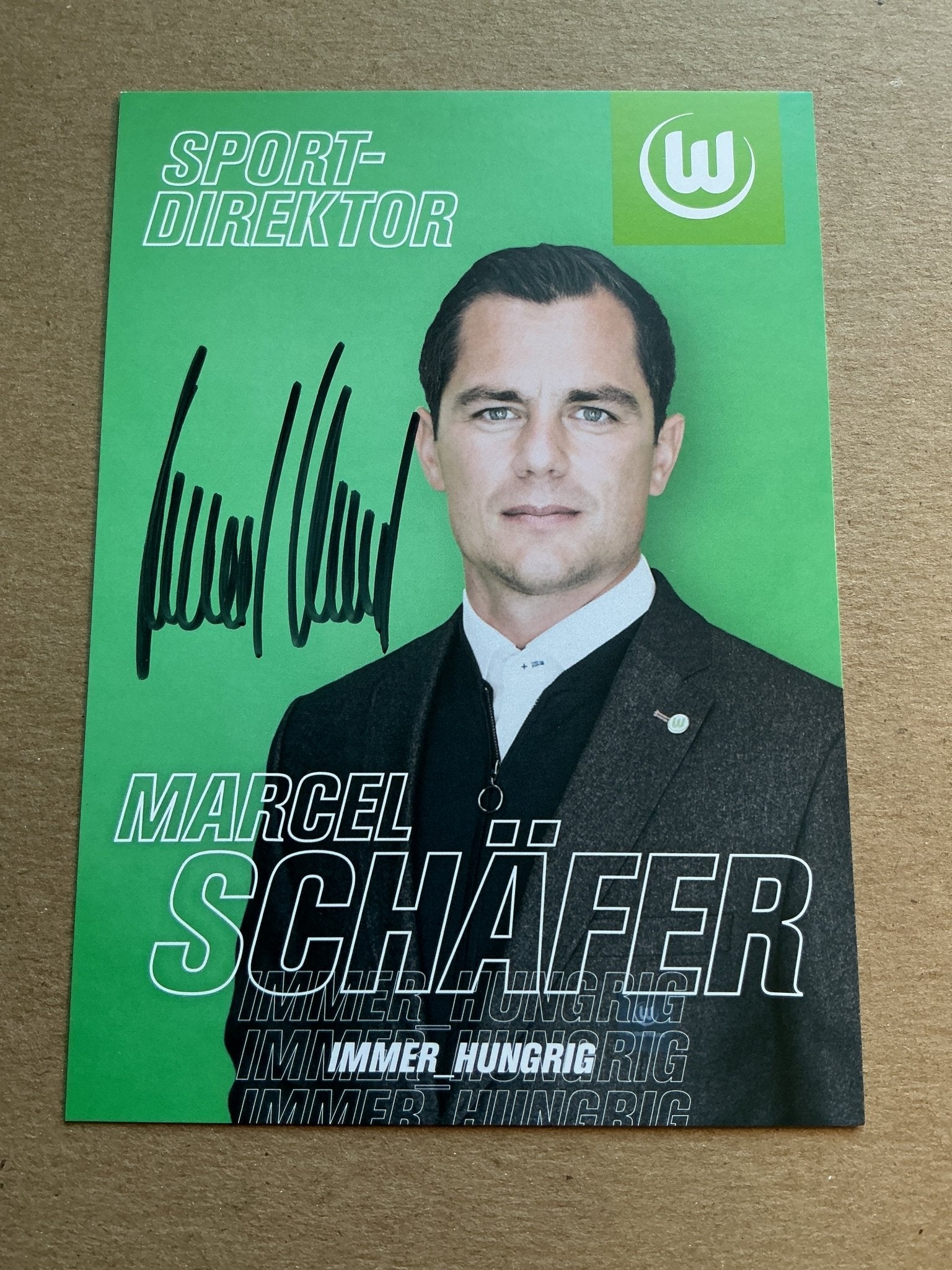 Marcel Schäfer, Germany 🇩🇪 VfL Wolfsburg 2020/21 hand signed - Autographs-World