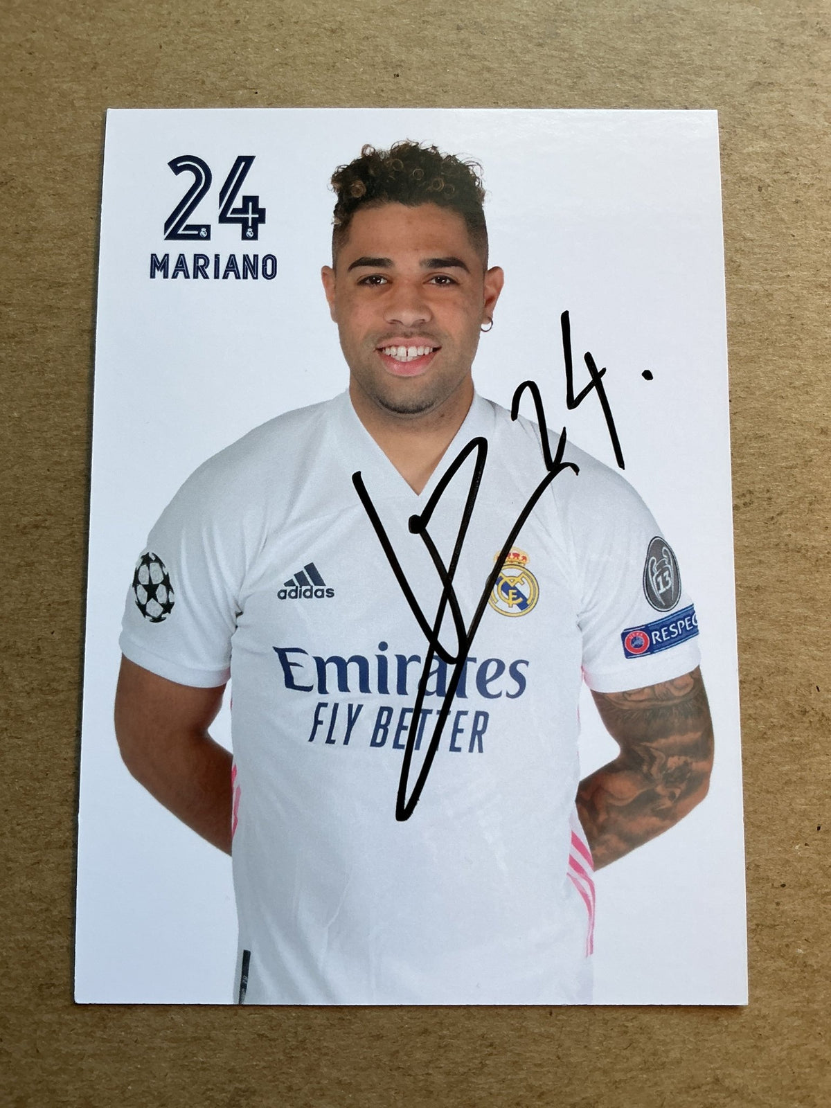 Mariano Díaz, Dominican Republic 🇩🇴 Real Madrid 2020/21 hand signed - Autographs-World