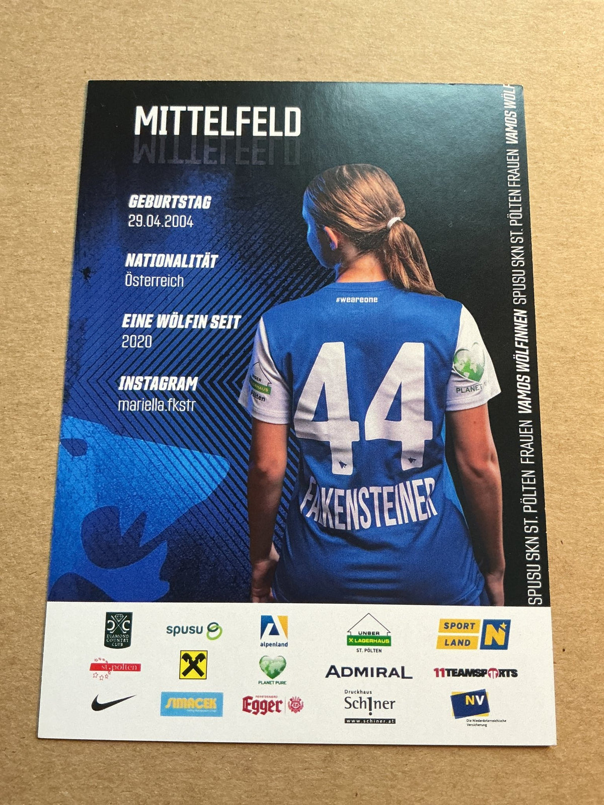 Mariella Falkensteiner, Austria 🇦🇹 SKN St.Pölten 2022/23 hand signed - Autographs-World
