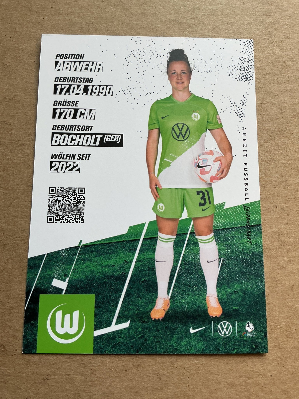 Marina Hegering, Germany 🇩🇪 VfL Wolfsburg 2023/24 hand signed - Autographs-World