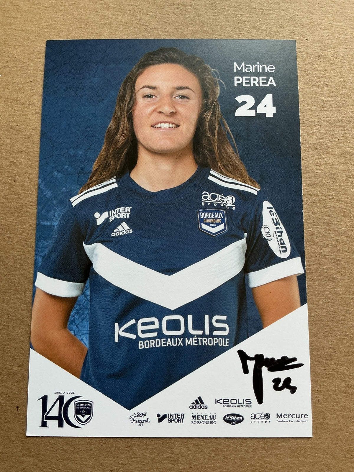 Marine Perea, France 🇫🇷 Girondins Bordeaux 2021/22 hand signed - Autographs-World