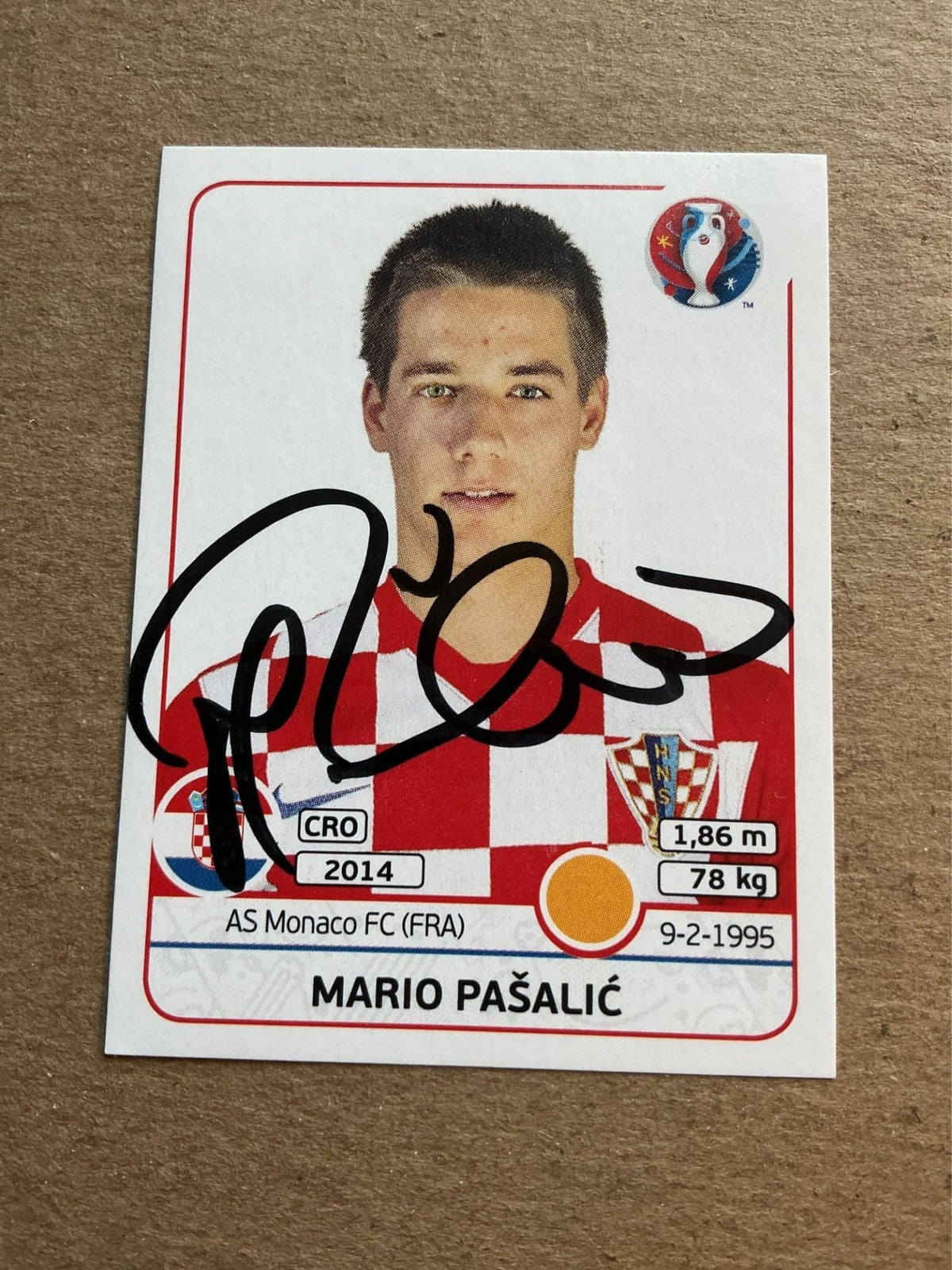Mario Pašalić, Croatia 🇭🇷 UEFA Euro 2016 Panini hand signed - Autographs-World