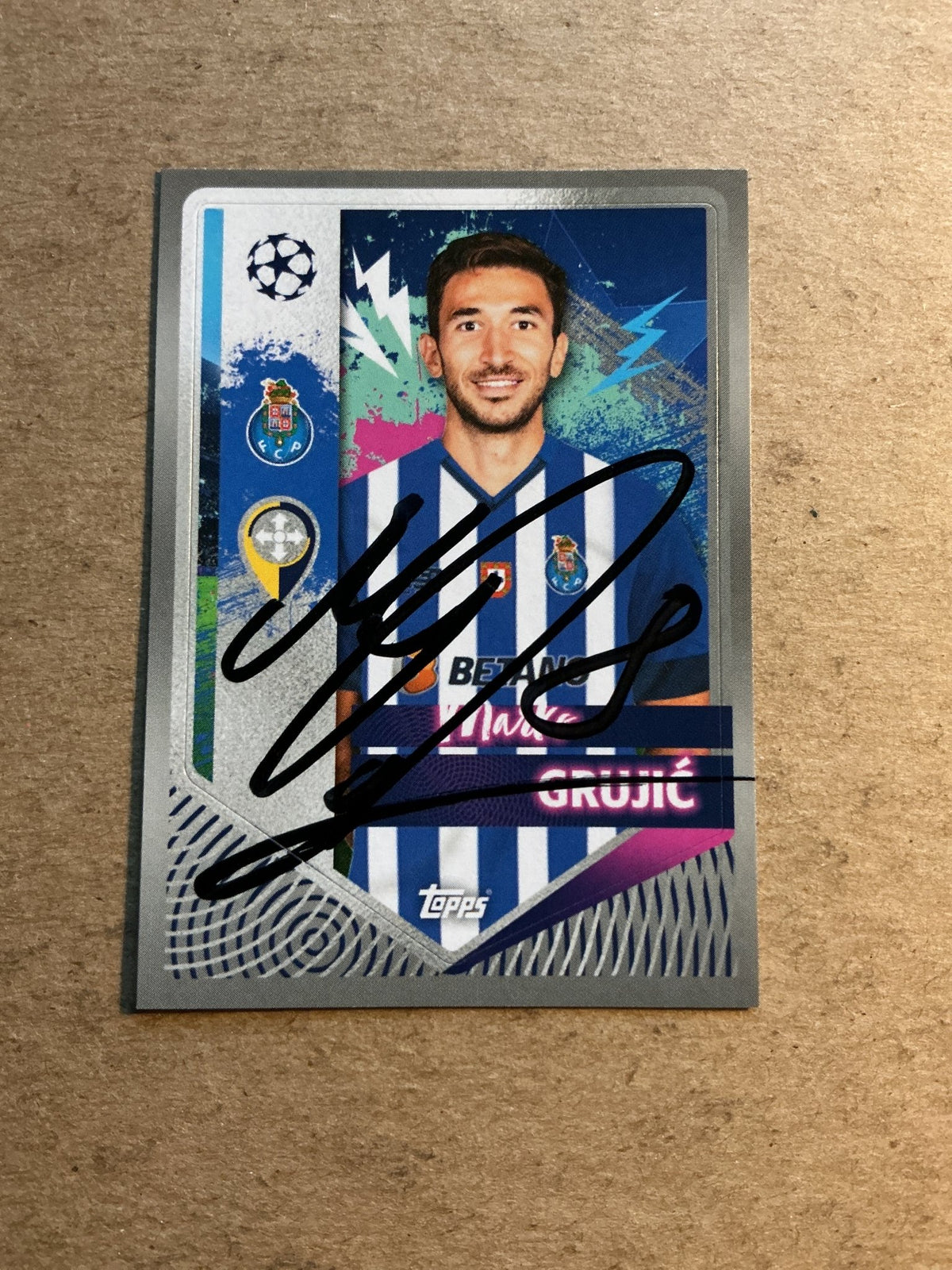 Marko Grujić, Serbia 🇷🇸 FC Porto 2022/23 Topps hand signed - Autographs-World
