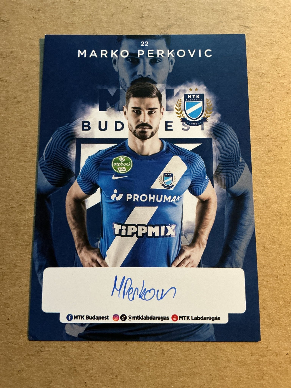 Marko Perković, Croatia 🇭🇷 MTK Budapest 2021/22 hand signed - Autographs-World
