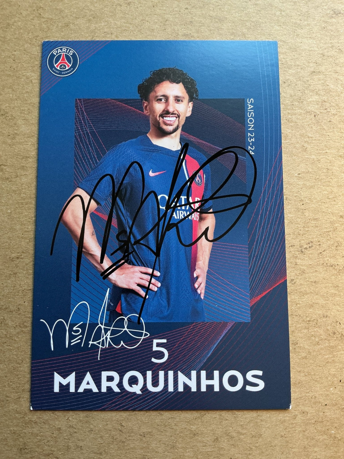 Marquinhos, Brazil 🇧🇷 Paris Saint-Germain 2023/24 hand signed - Autographs-World