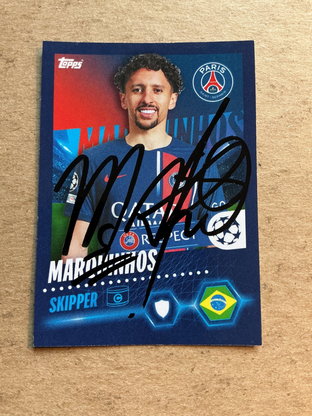 Marquinhos, Brazil 🇧🇷 Paris Saint-Germain 2023/24 Topps hand signed - Autographs-World