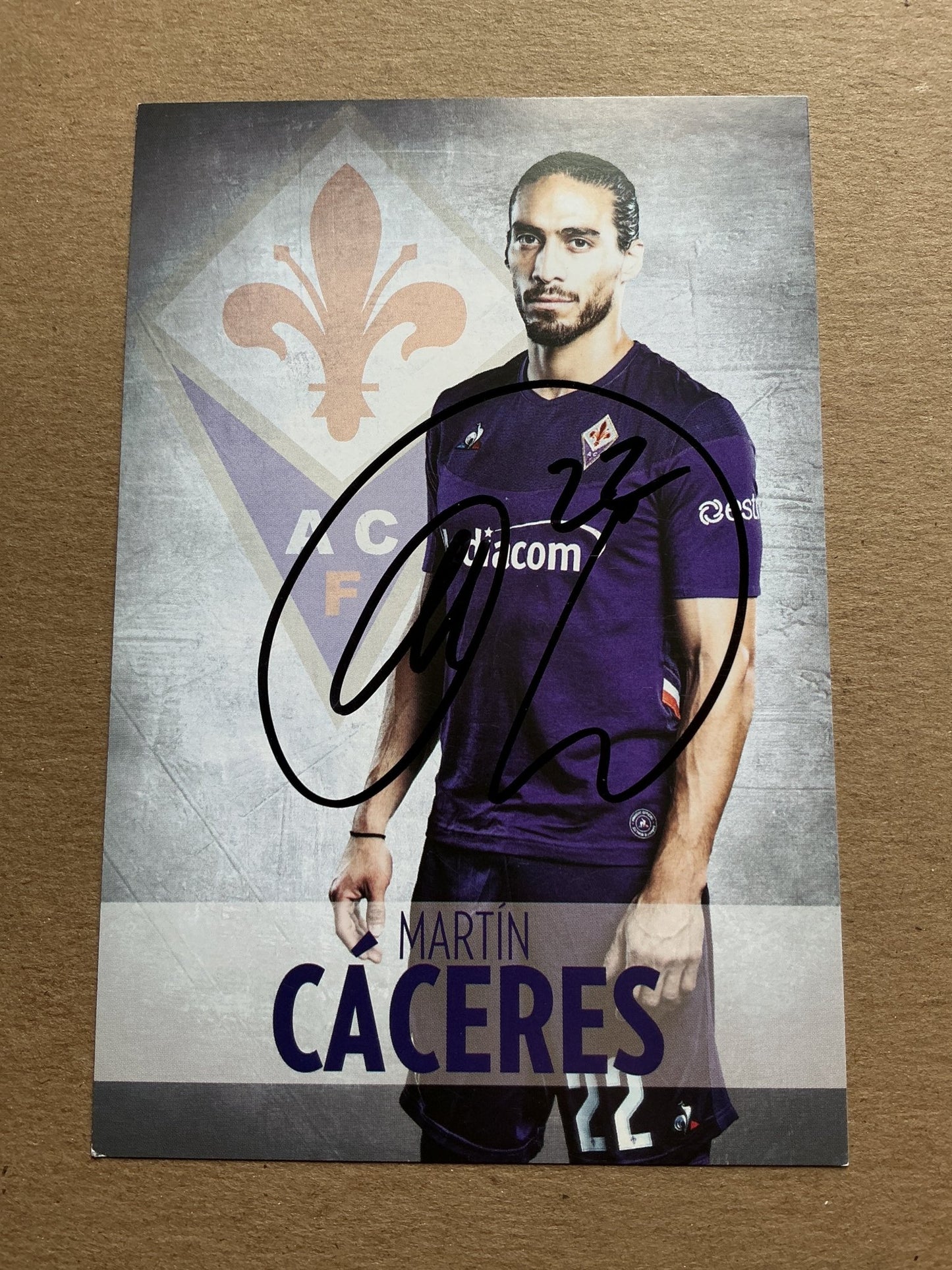 Martín Cáceres, Uruguay 🇺🇾 ACF Fiorentina 2019/20 hand signed - Autographs-World