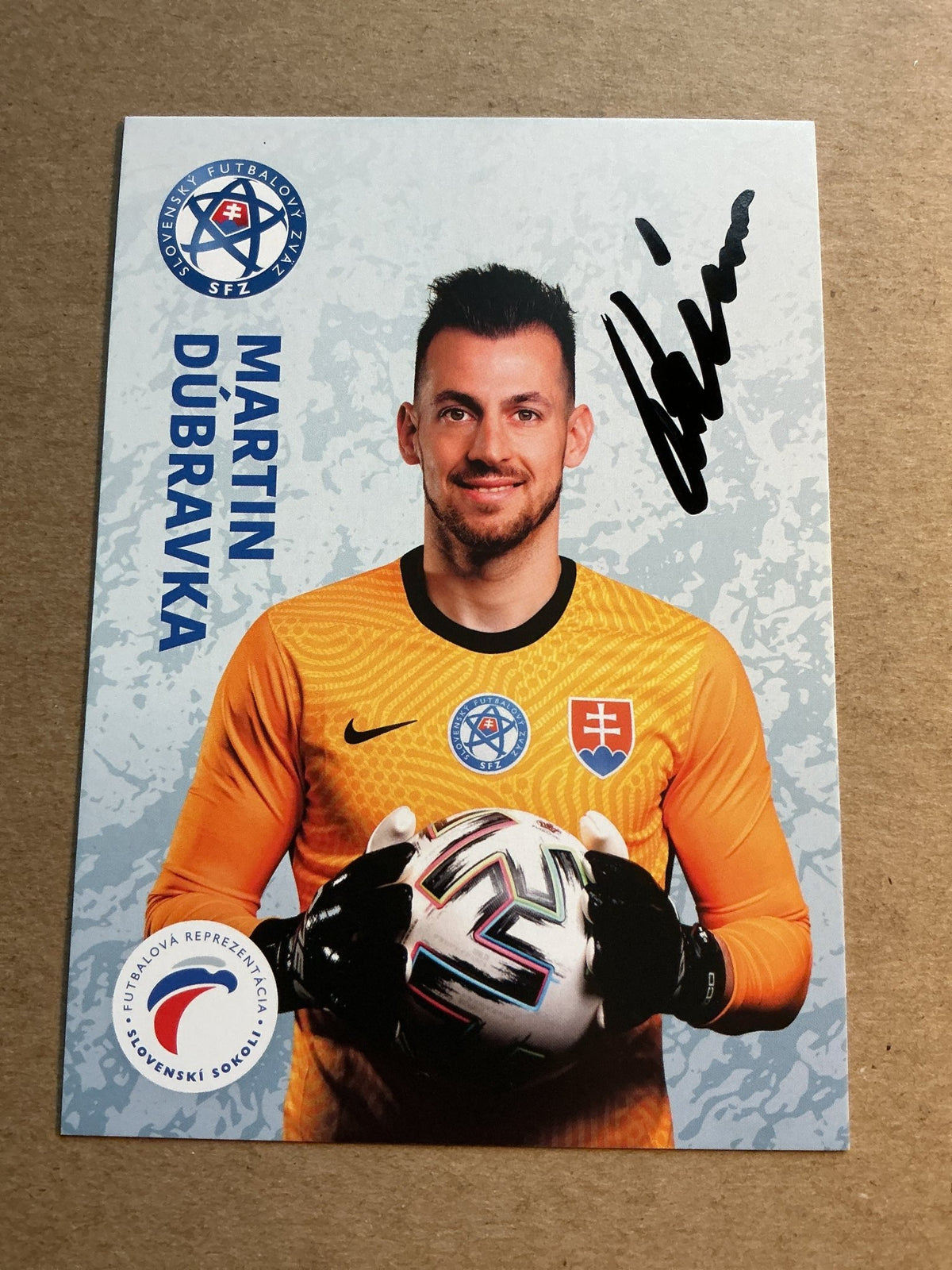 Martin Dubravka, Slovakia 🇸🇰 UEFA Euro Cup 2020 hand signed - Autographs-World