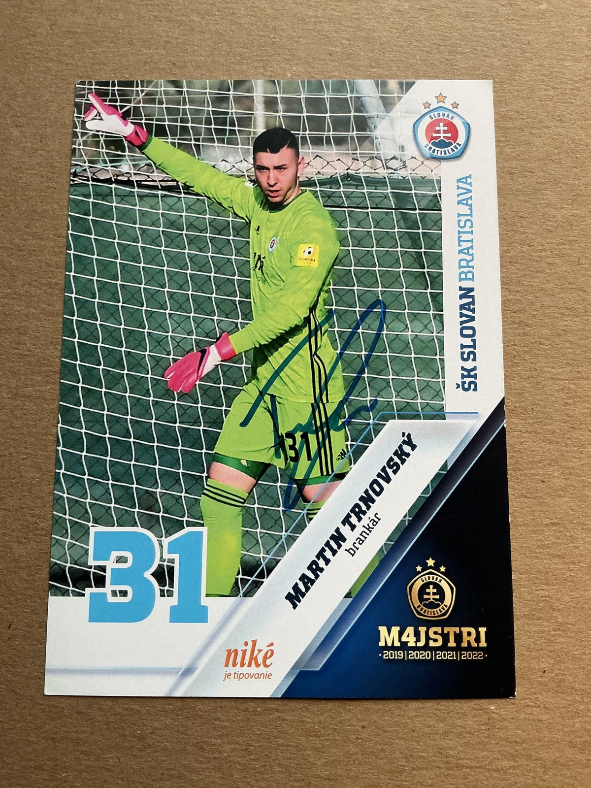 Martin Trnovský, Slovakia 🇸🇰 ŠK Slovan Bratislava 2022/23 hand signed - Autographs-World