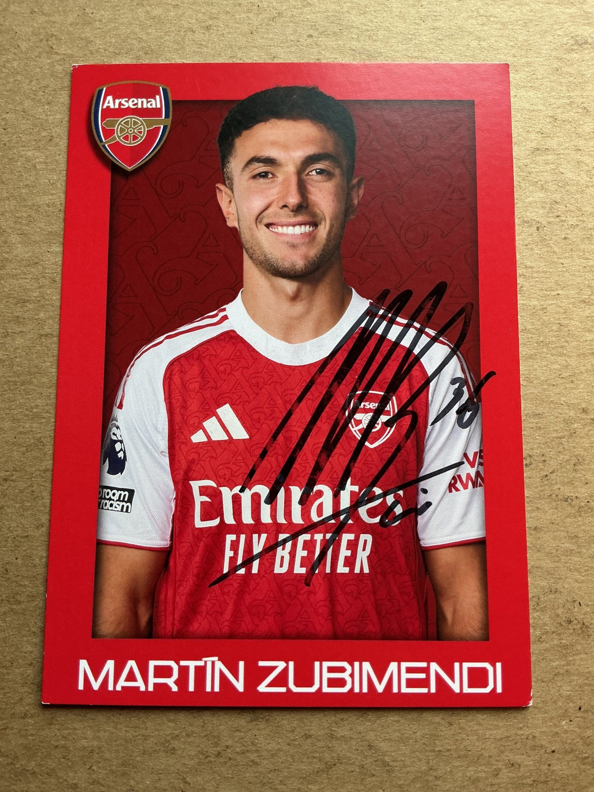 Martín Zubimendi, Spain 🇪🇸 Arsenal FC 2025/26 hand signed - Autographs-World