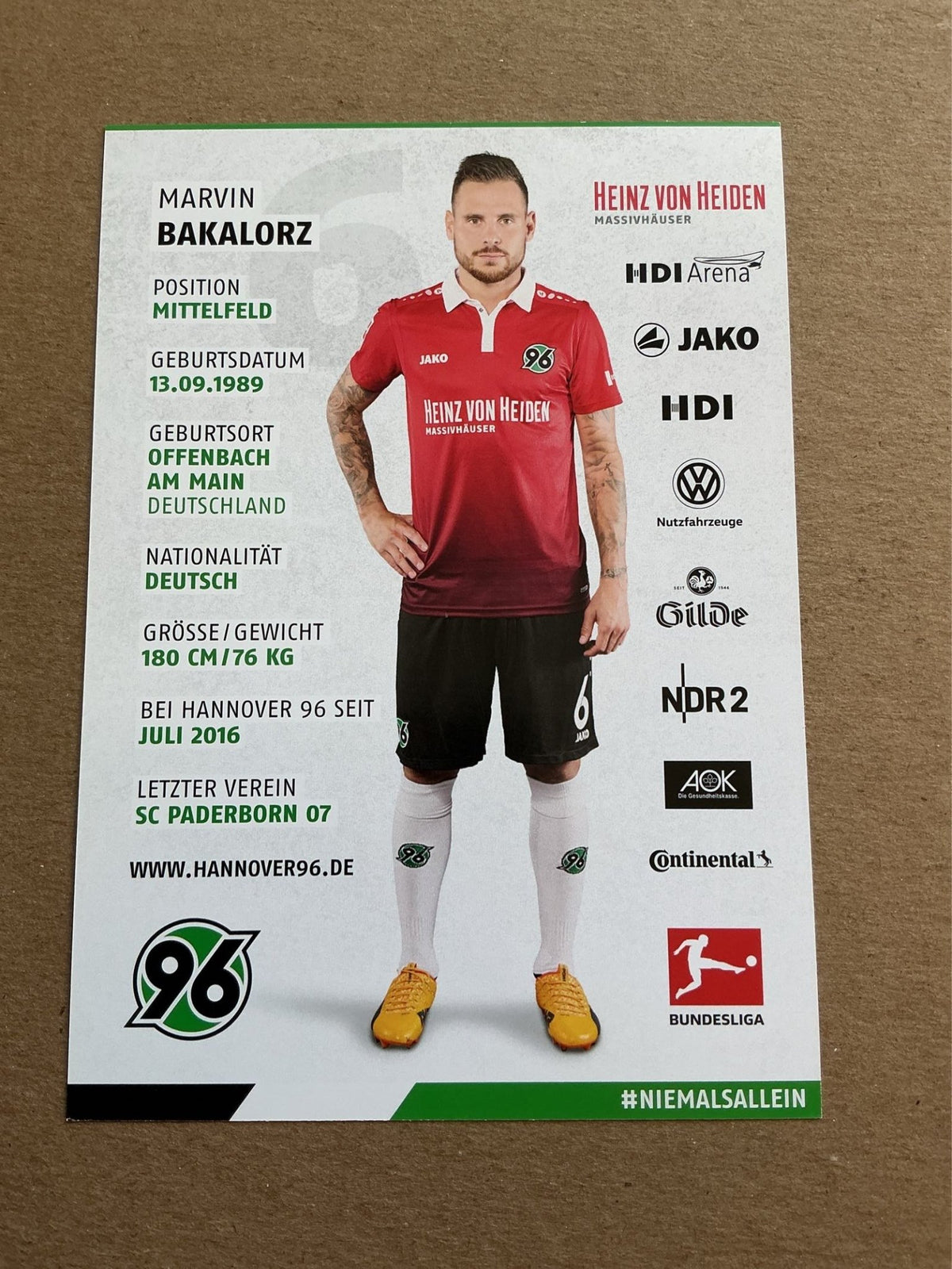 Marvin Bakalorz, Germany 🇩🇪 Hannover 96 2017/18 hand signed - Autographs-World