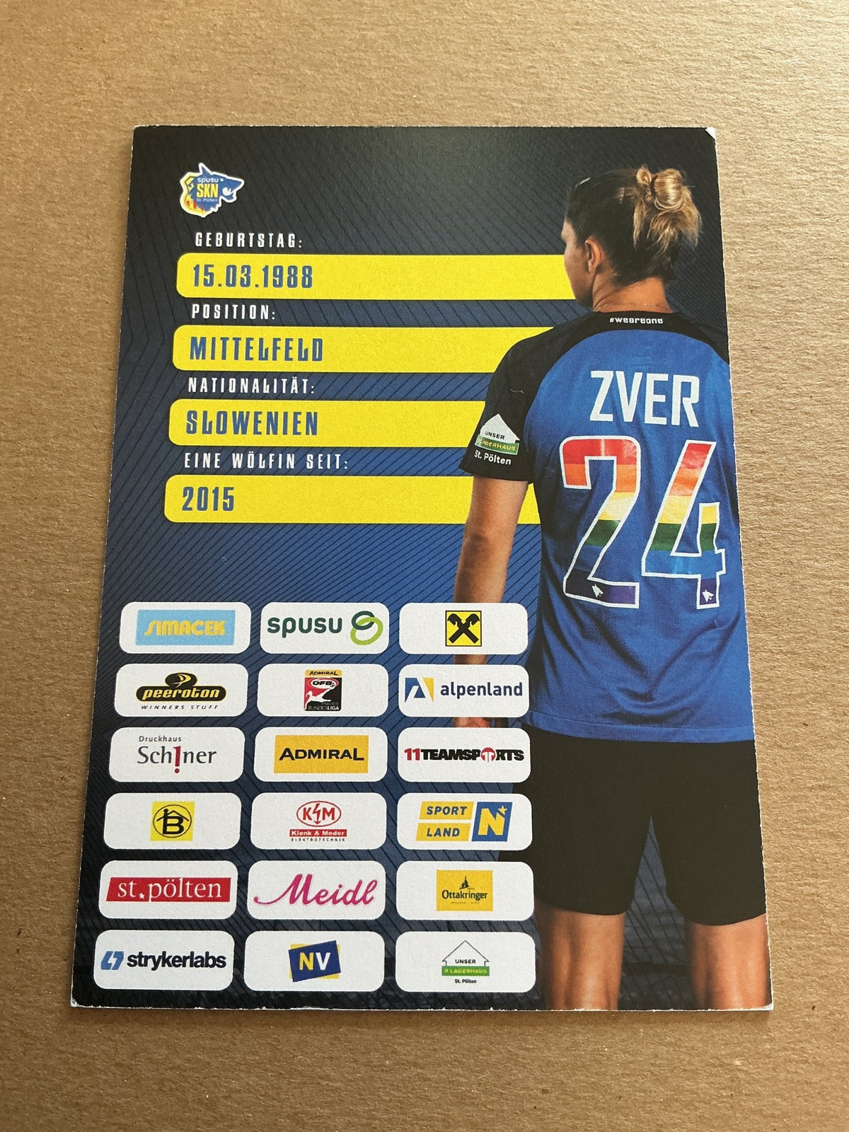 Mateja Zver, Slovenia 🇸🇮 SKN St. Pölten 2023/24 hand signed - Autographs-World