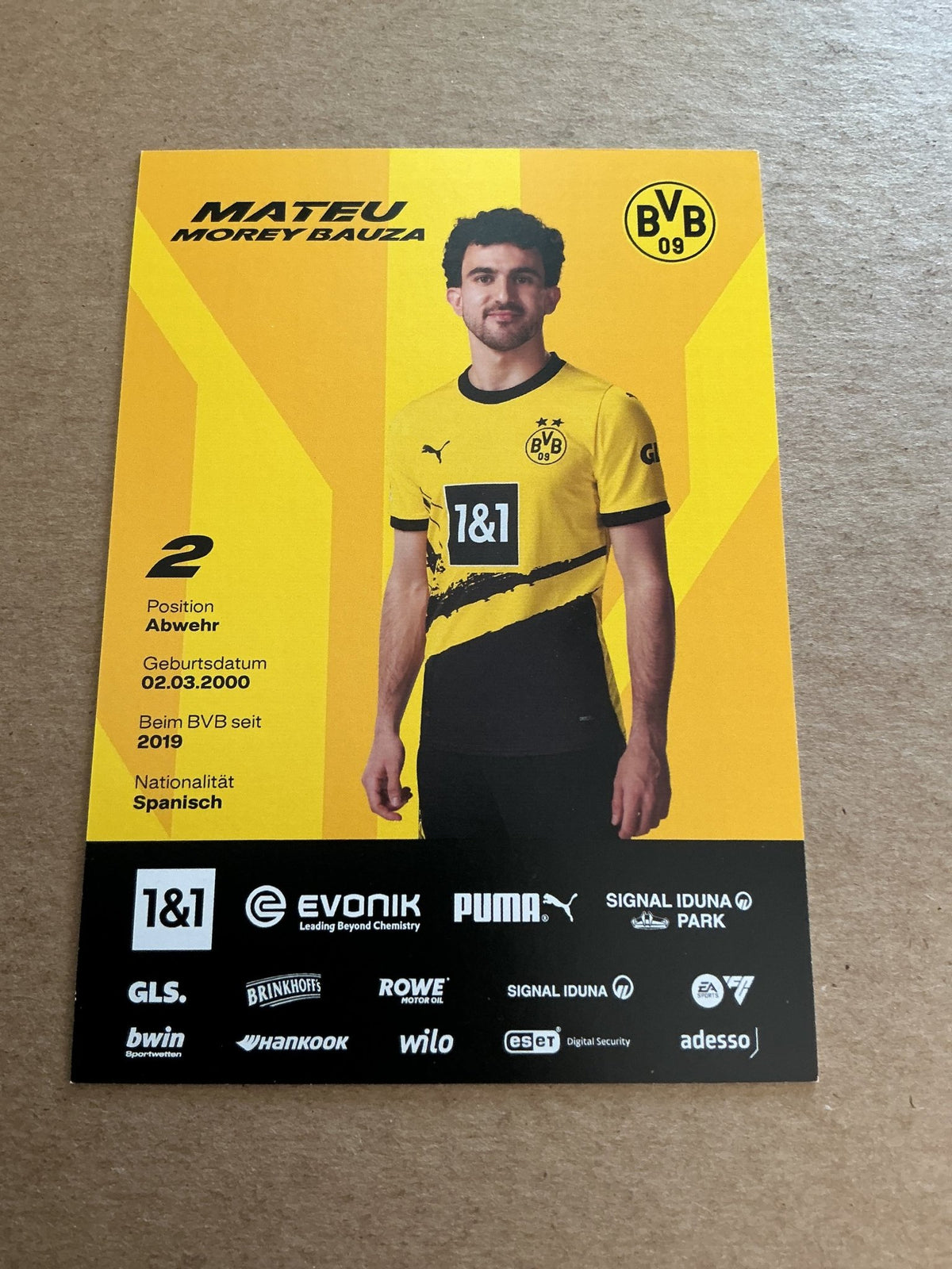 Mateu Morey Bauza, Spain 🇪🇸 Borussia Dortmund 2023/24 hand signed - Autographs-World