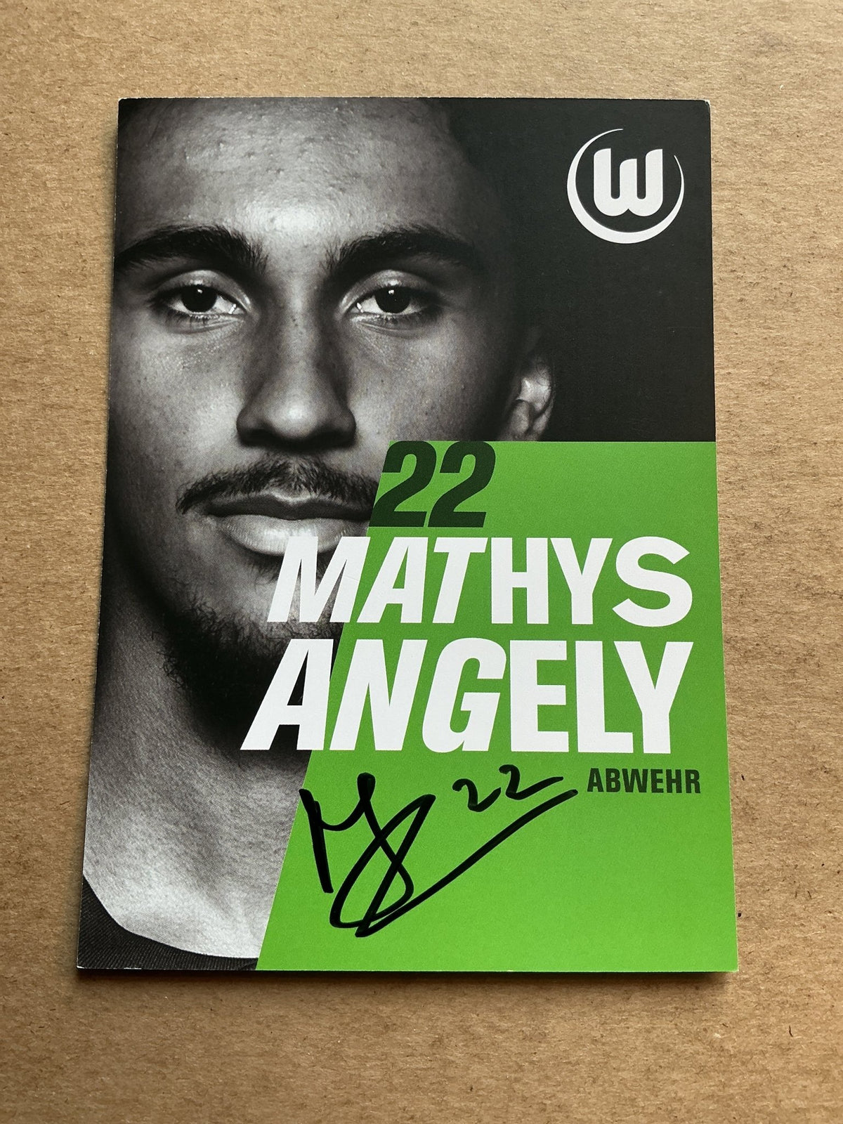 Mathys Angély, France 🇫🇷 VfL Wolfsburg 2025/26 hand signed - Autographs-World