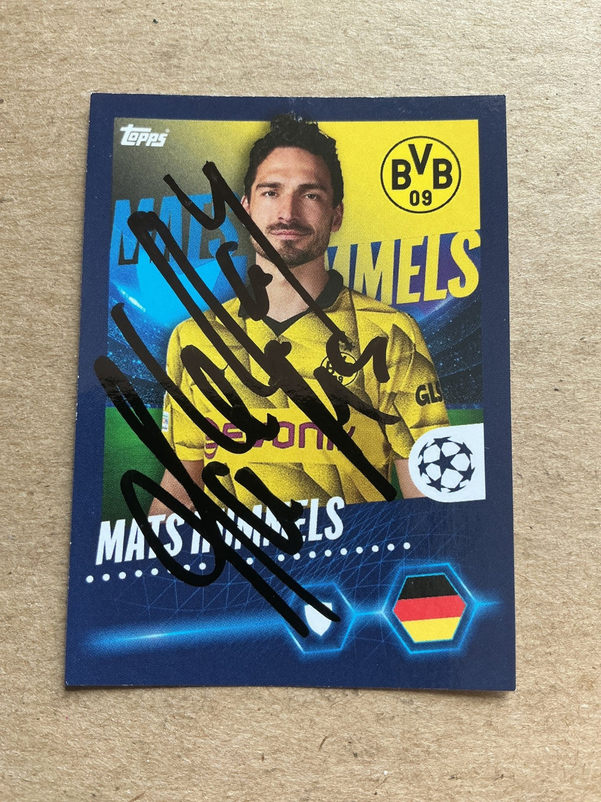 Mats Hummels, Germany 🇩🇪 Borussia Dortmund 2023/24 Topps hand signed - Autographs-World