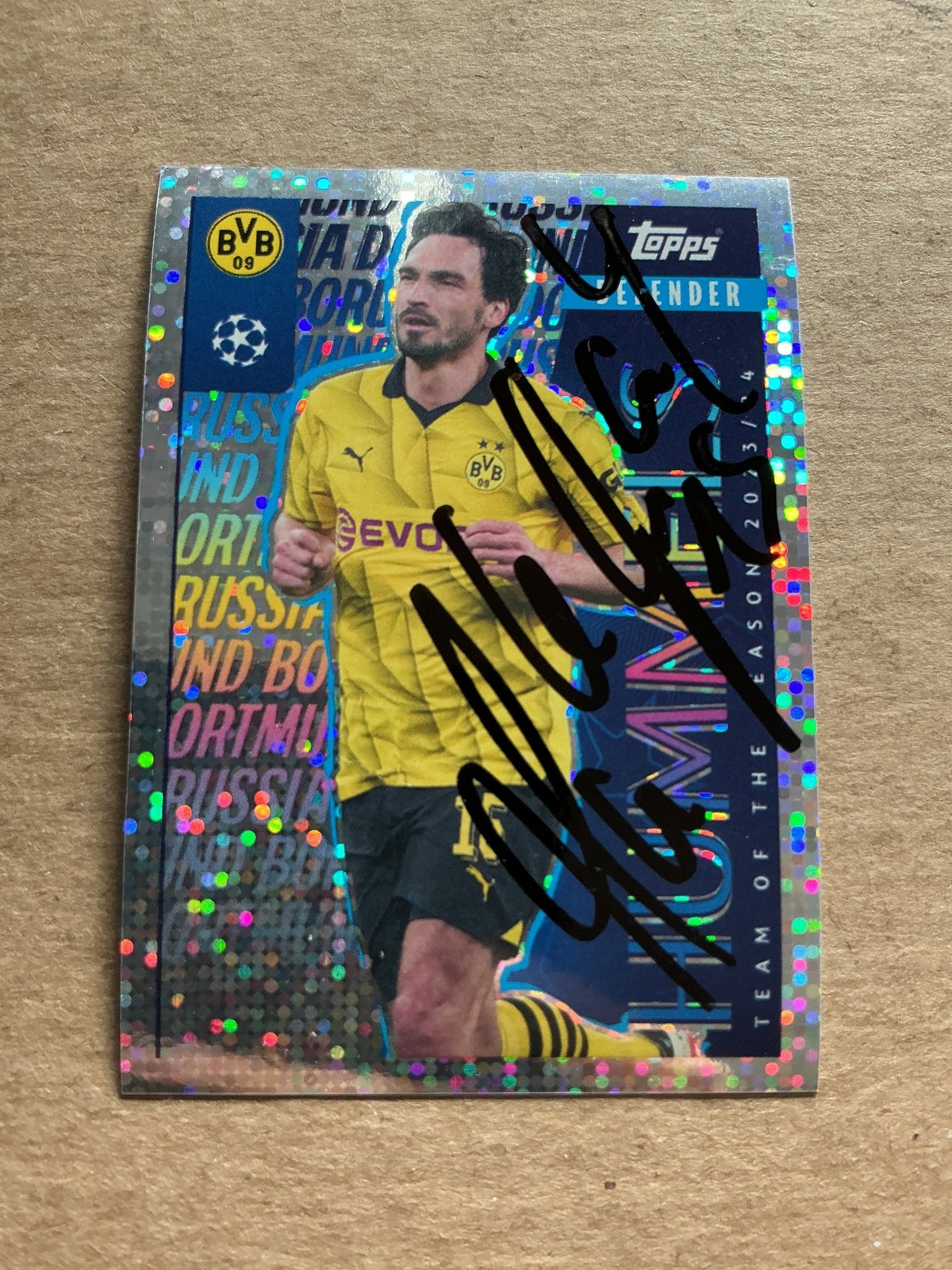 Mats Hummels, Germany 🇩🇪 Borussia Dortmund 2024/25 Topps hand signed - Autographs-World