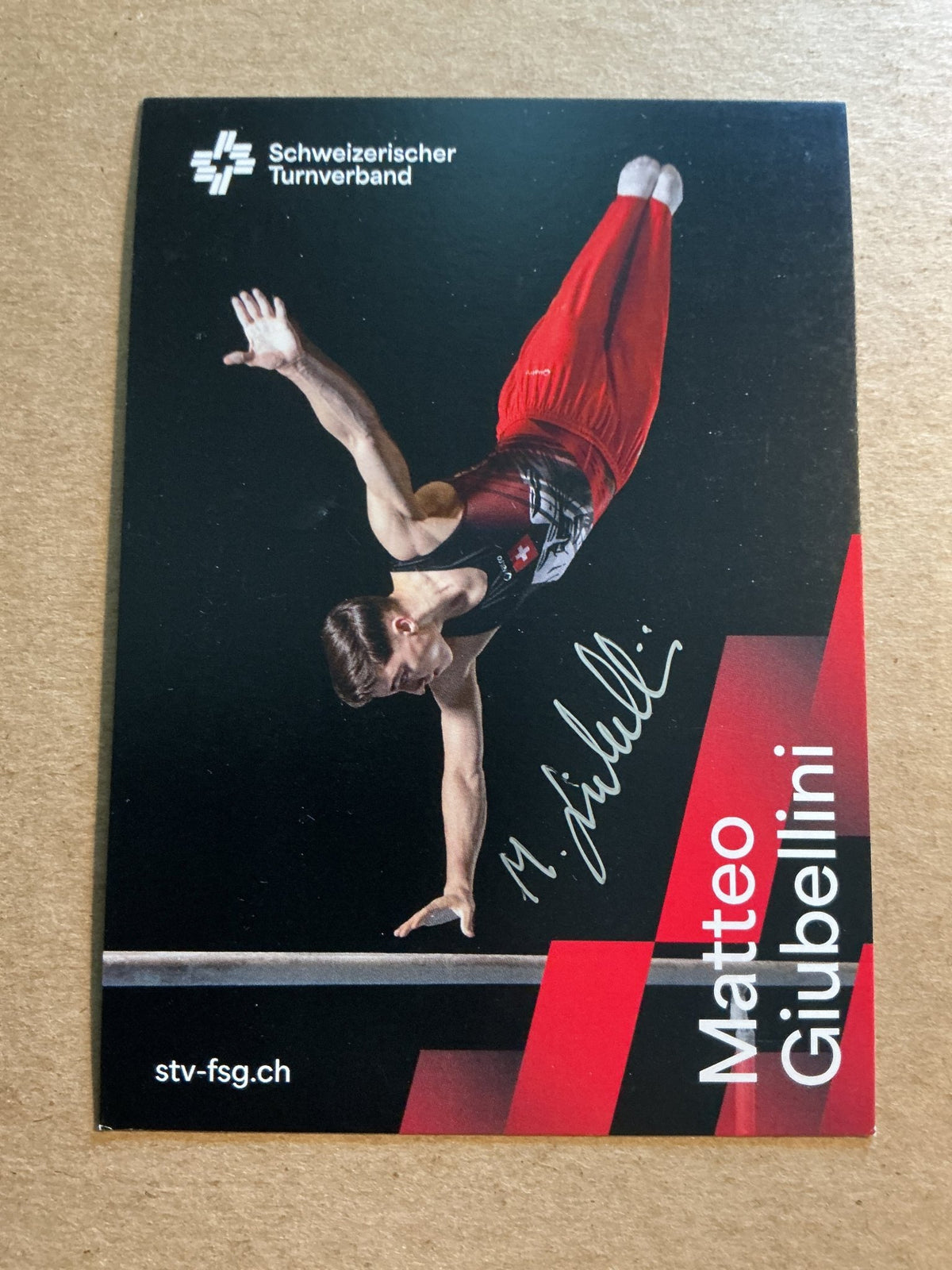 Matteo Giubellini, Switzerland 🇨🇭 Gymnastics Sports 2025 hand signed - Autographs-World