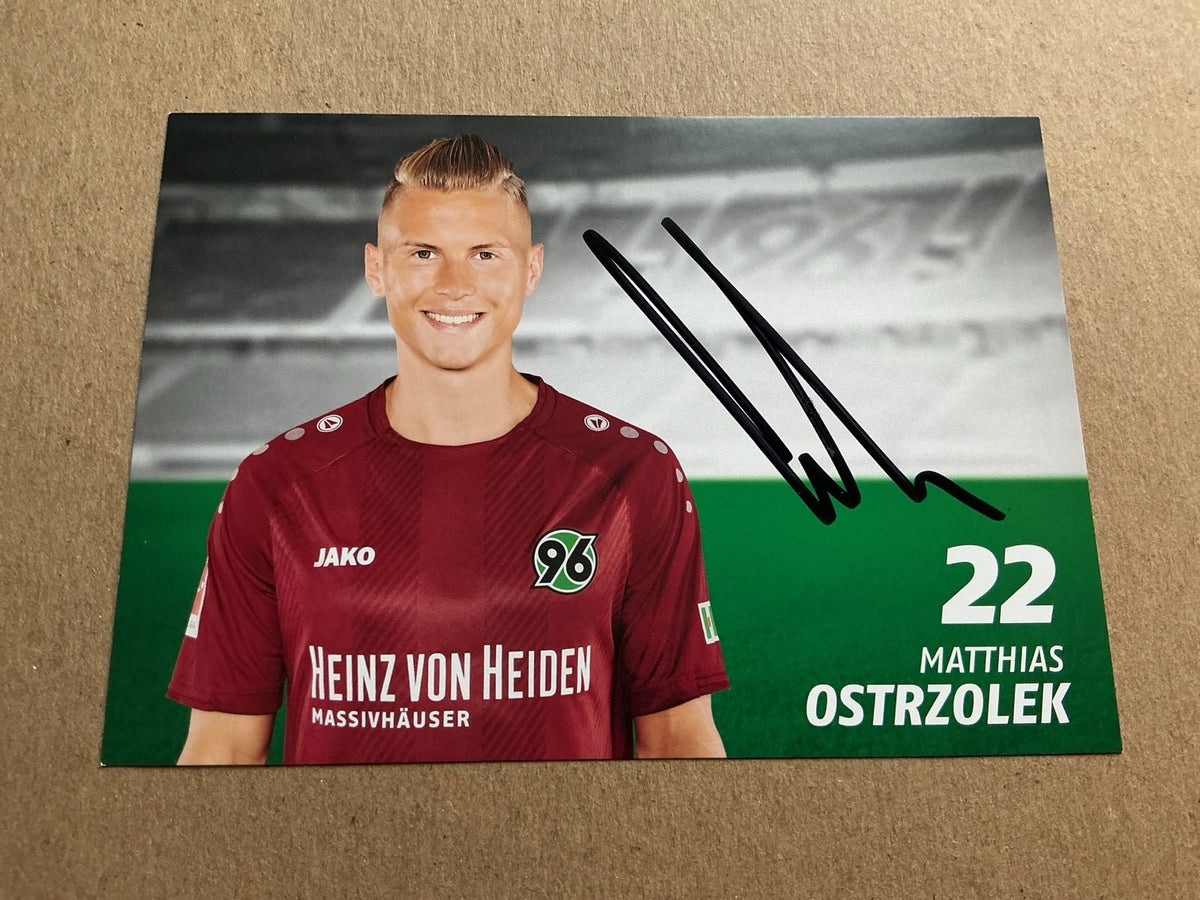Matthias Ostrzolek, Germany 🇩🇪 Hannover 96 2018/19 hand signed - Autographs-World