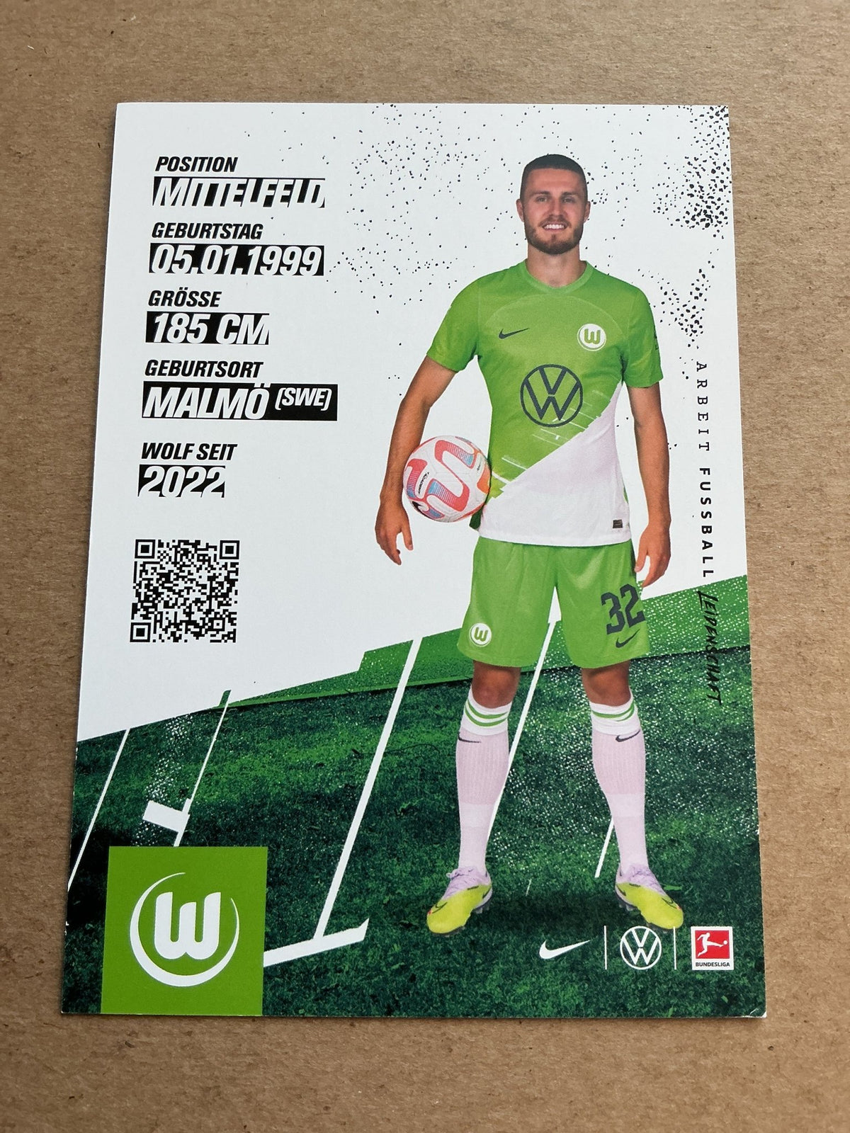 Mattias Svanberg, Sweden 🇸🇪 VfL Wolfsburg 2023/24 hand signed - Autographs-World