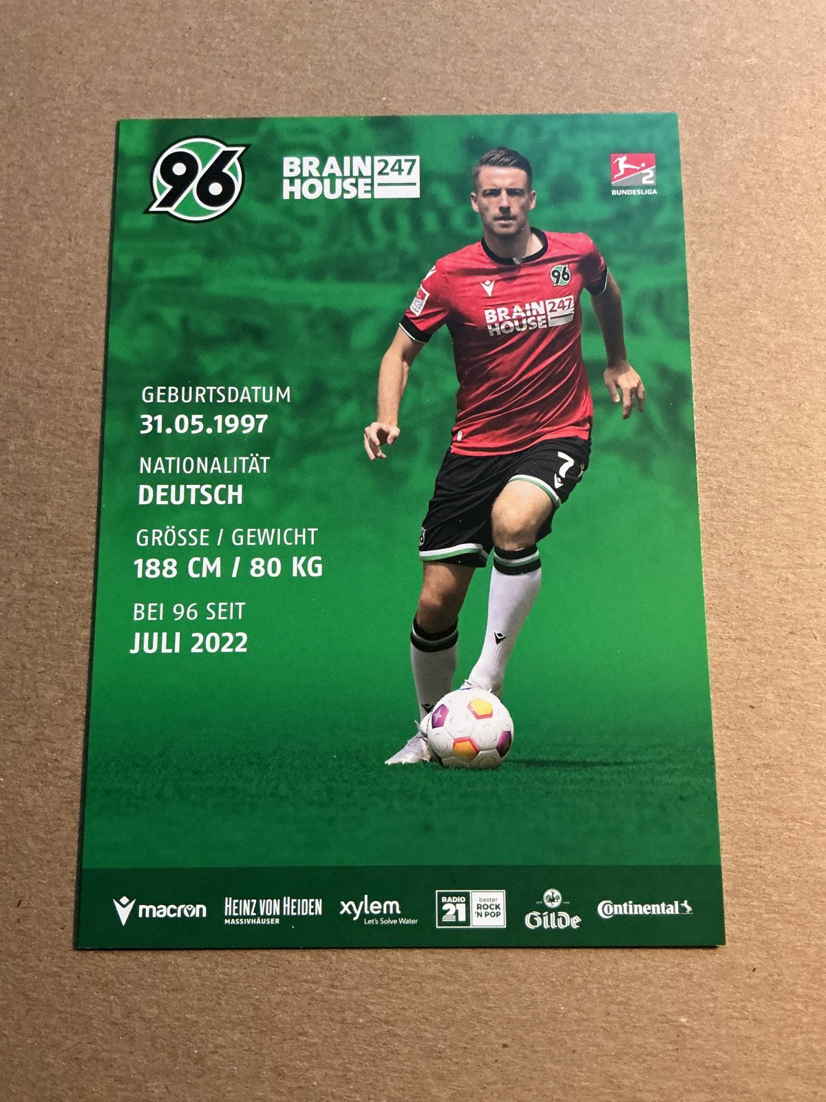 Max Besuschkow, Germany 🇩🇪 Hannover 96 2023/24 hand signed - Autographs-World