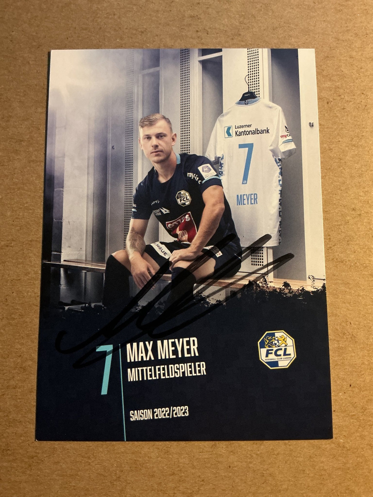 Max Meyer, Germany 🇩🇪 FC Luzern 2022/23 hand signed - Autographs-World