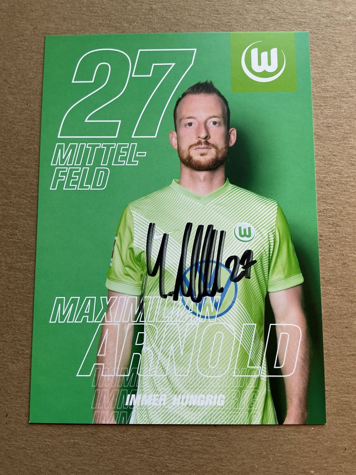 Maximilian Arnold, Germany 🇩🇪 VfL Wolfsburg 2020/21 hand signed - Autographs-World