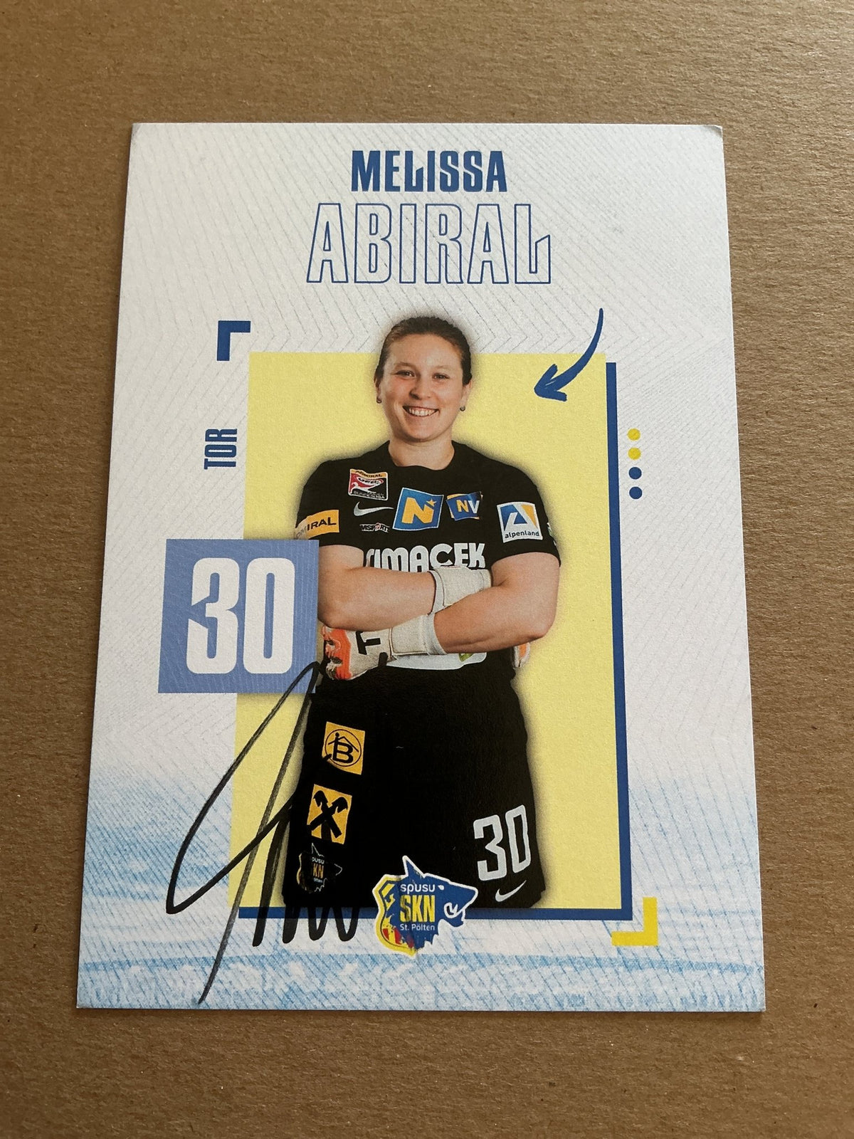 Melissa Abiral, Austria 🇦🇹 SKN St. Pölten 2023/24 hand signed - Autographs-World