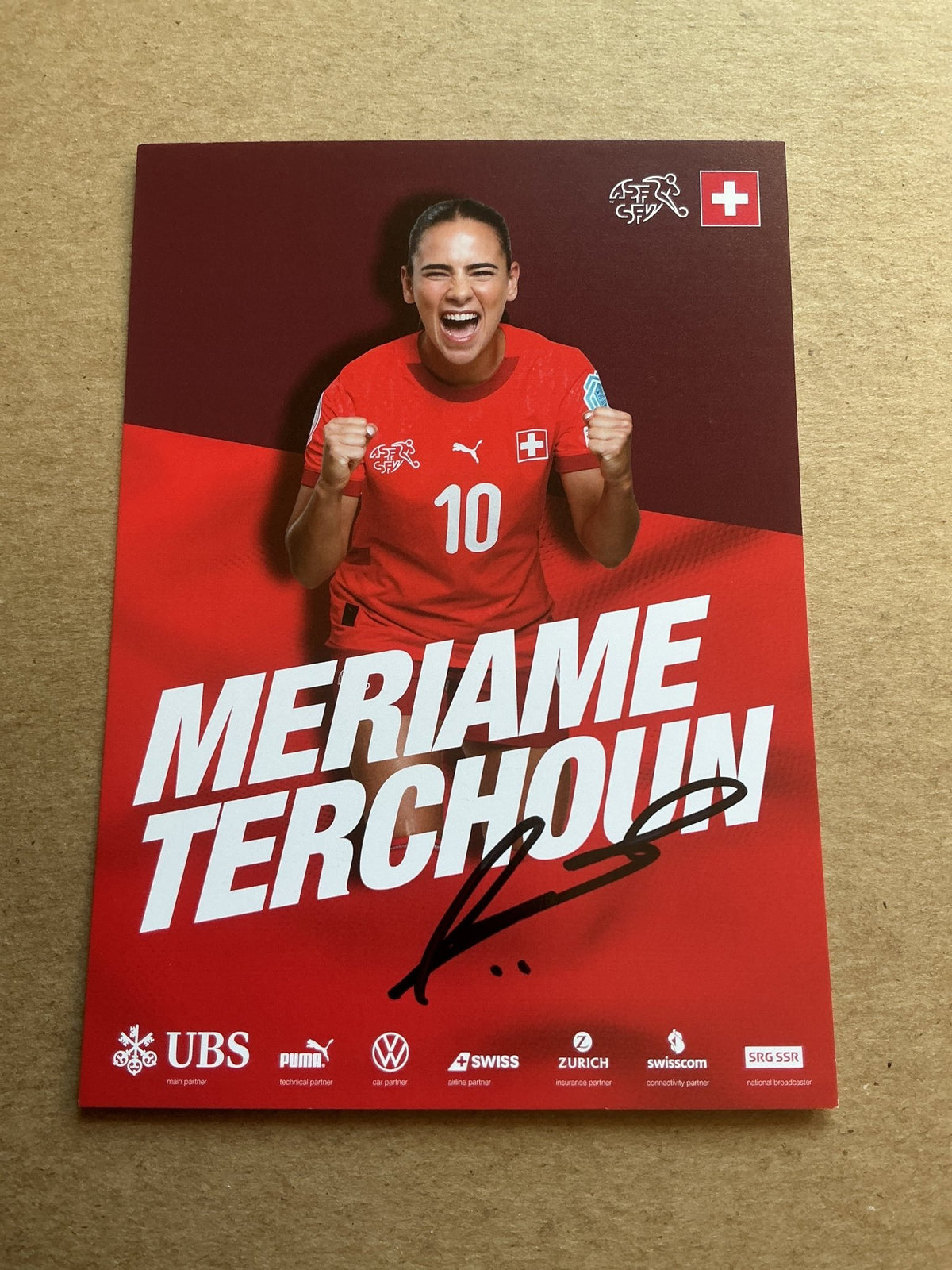 Meriame Terchoun, Switzerland 🇨🇭 UEFA Euro Cup 2025 hand signed - Autographs-World