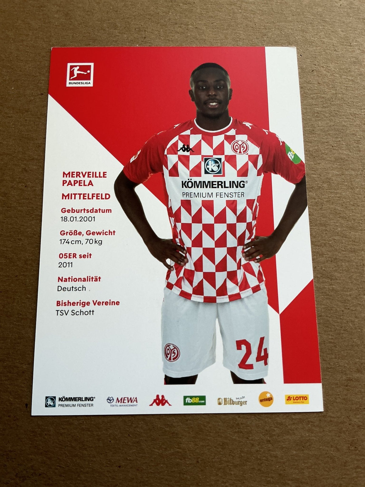 Merveille Papela, Germany 🇩🇪 FSV Mainz 05 2021/22 hand signed - Autographs-World