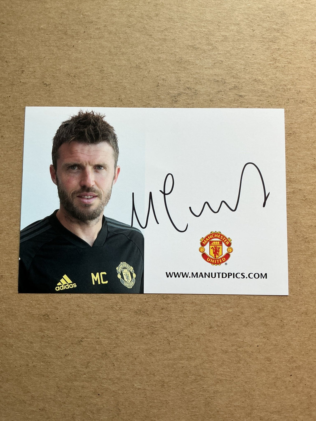 Michael Carrick, England 🏴󠁧󠁢󠁥󠁮󠁧󠁿 Manchester United FC 2019/20 hand signed - Autographs-World