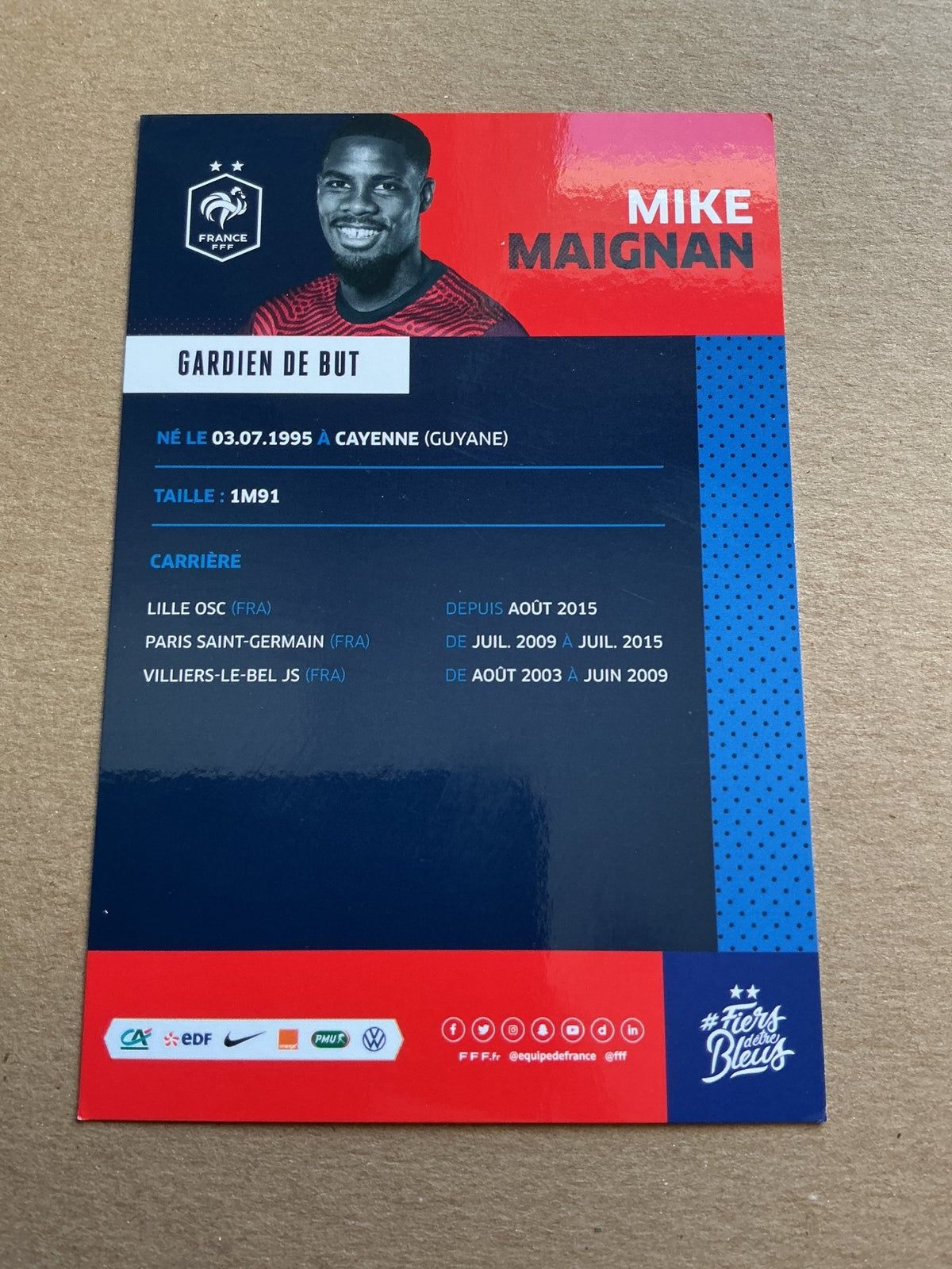 Mike Maignan, France 🇫🇷 UEFA Euro Cup 2020 hand signed - Autographs-World