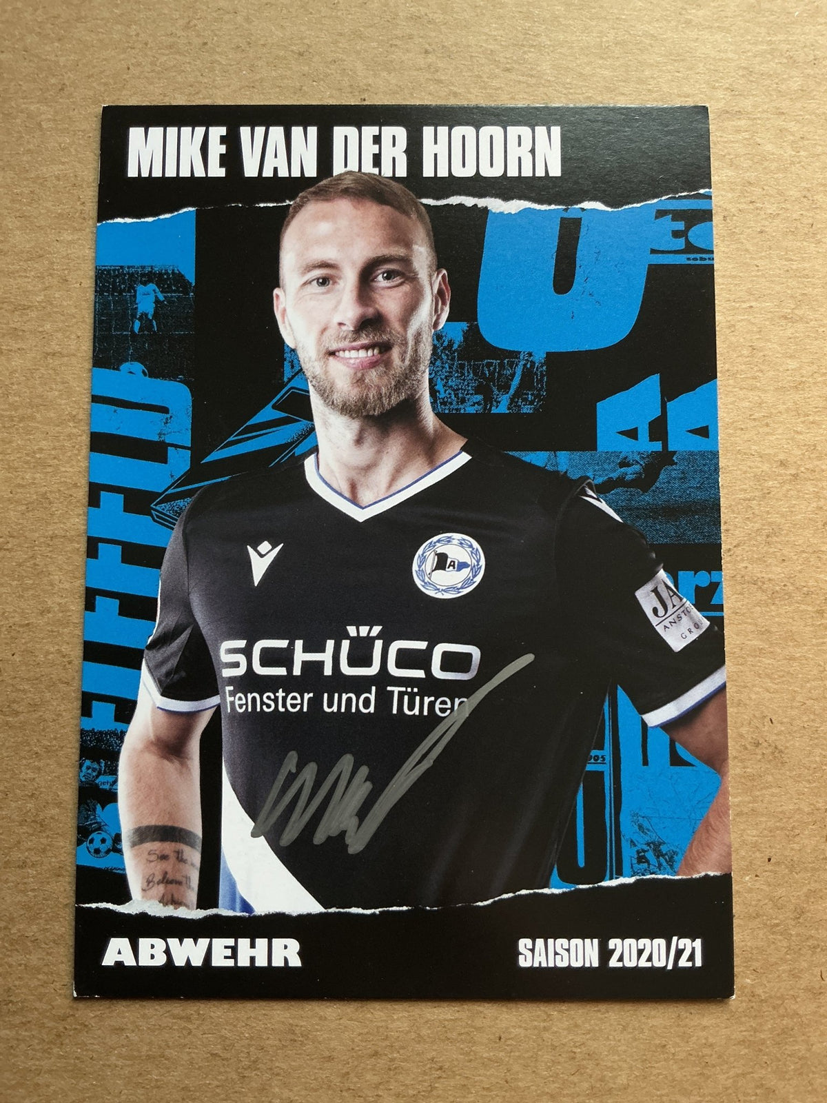 Mike van der Hoorn, Netherlands 🇳🇱 Arminia Bielefeld 2020/21 hand signed - Autographs-World