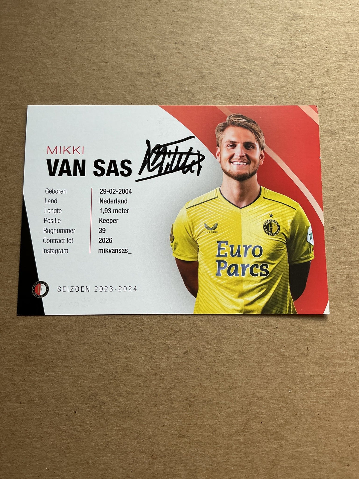 Mikki van Sas, Netherlands 🇳🇱 Feyenoord Rotterdam 2023/24 hand signed - Autographs-World