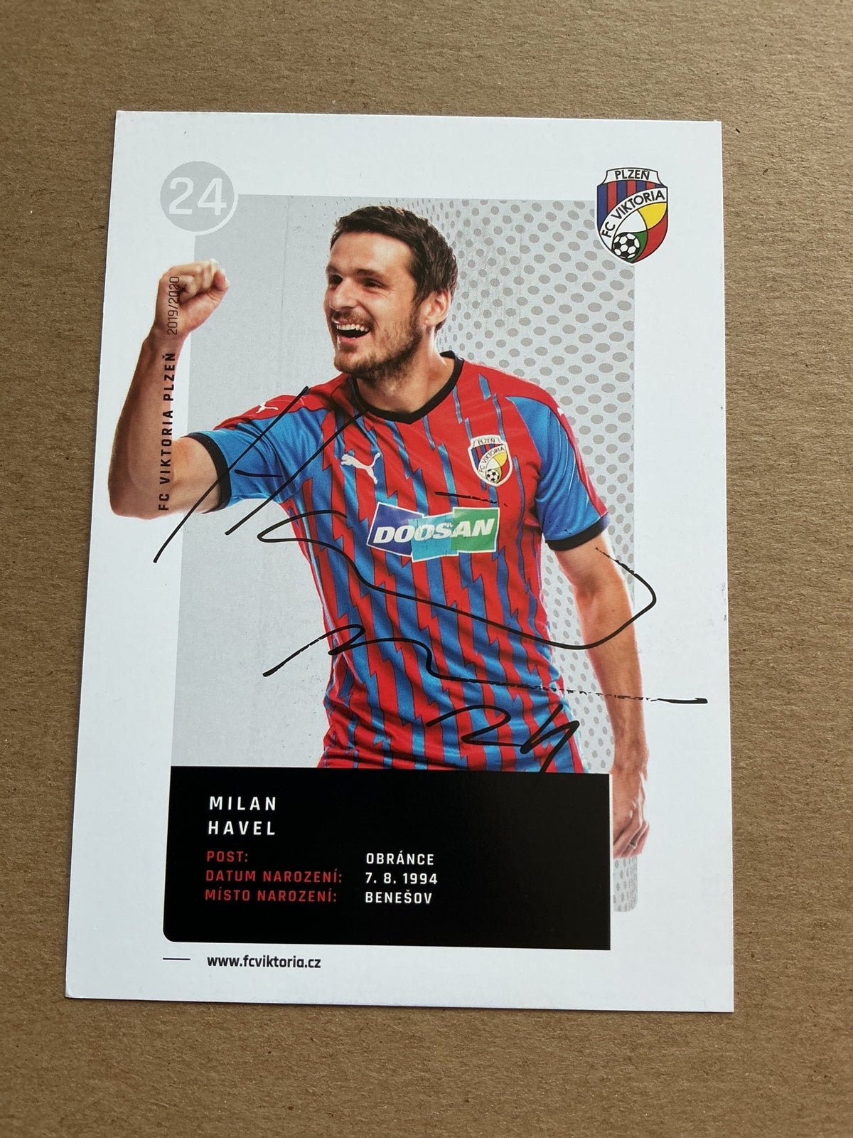 Milan Havel, Czech Republic 🇨🇿 FC Viktoria Plzeň 2019/20 hand signed - Autographs-World