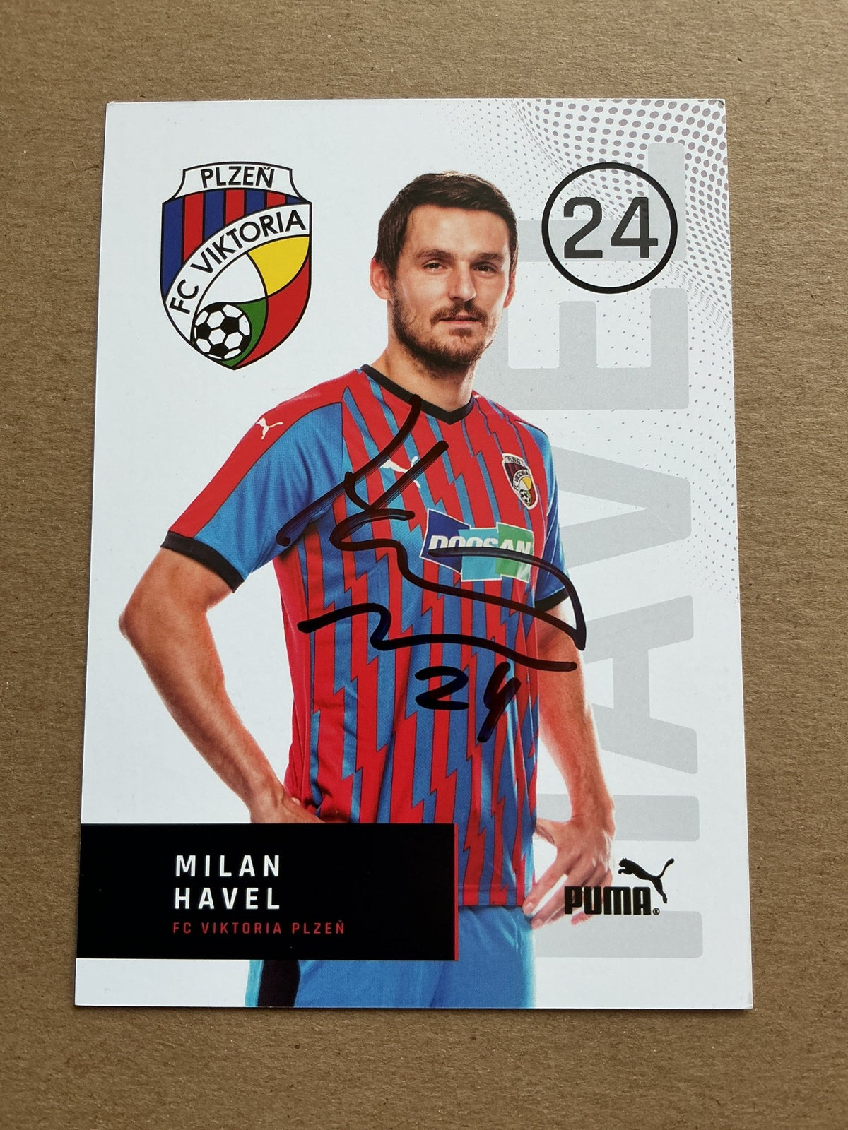 Milan Havel, Czech Republic 🇨🇿 FC Viktoria Plzeň 2019/20 hand signed - Autographs-World