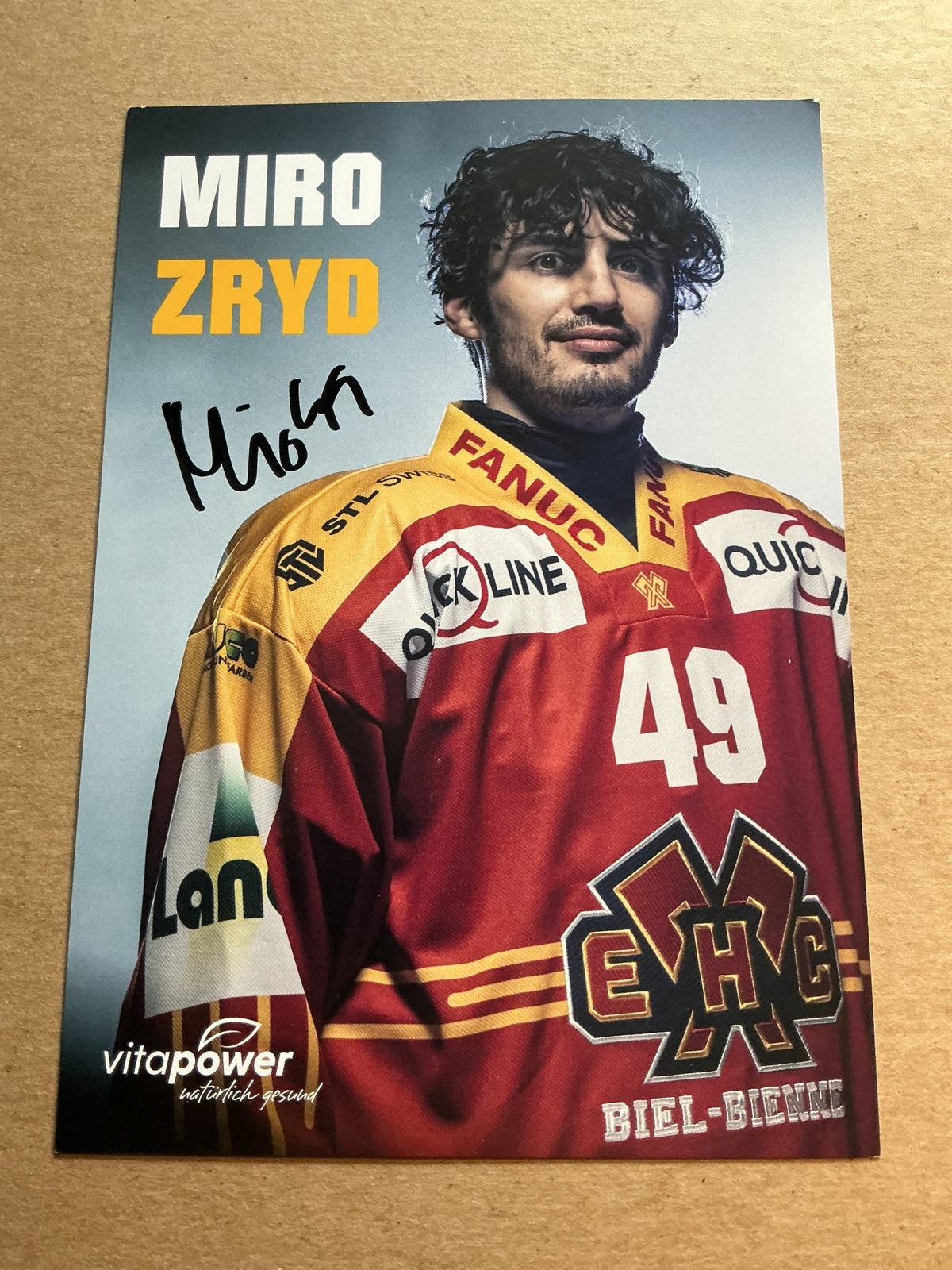 Miro Zryd, Switzerland 🇨🇭 EHC Biel-Bienne 2024/25 hand signed - Autographs-World