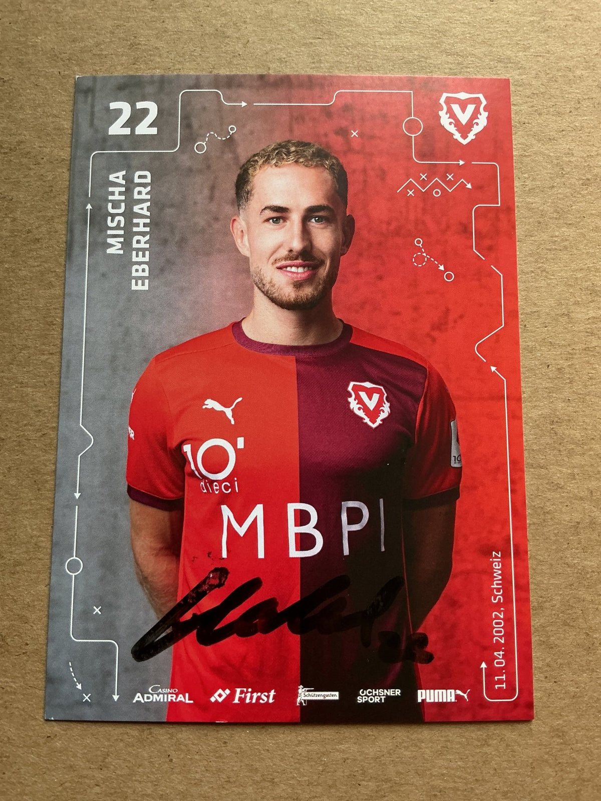 Mischa Eberhard, Switzerland 🇨🇭 FC Vaduz 2025/26 hand signed - Autographs-World