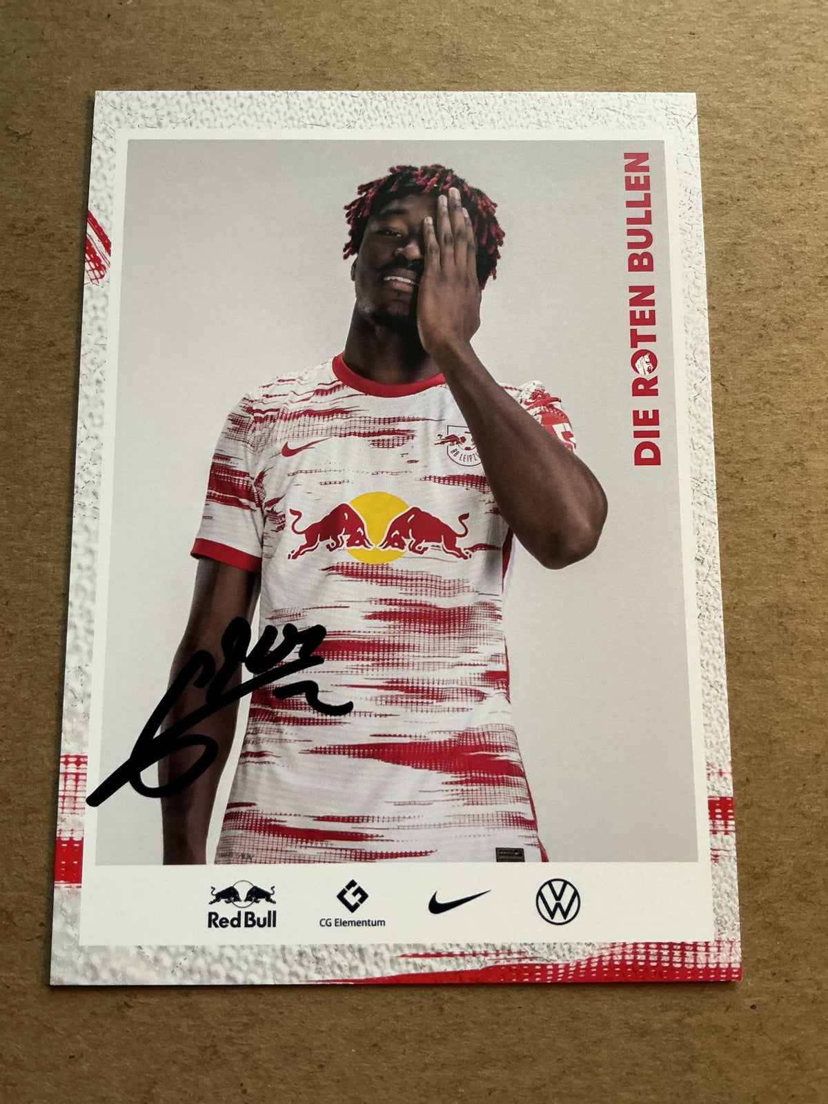 Mohamed Simakan, France 🇫🇷 RB Leipzig 2021/22 hand signed - Autographs-World