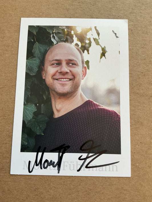 Moritz Führmann, Germany 🇩🇪 Actor 2025 hand signed - Autographs-World