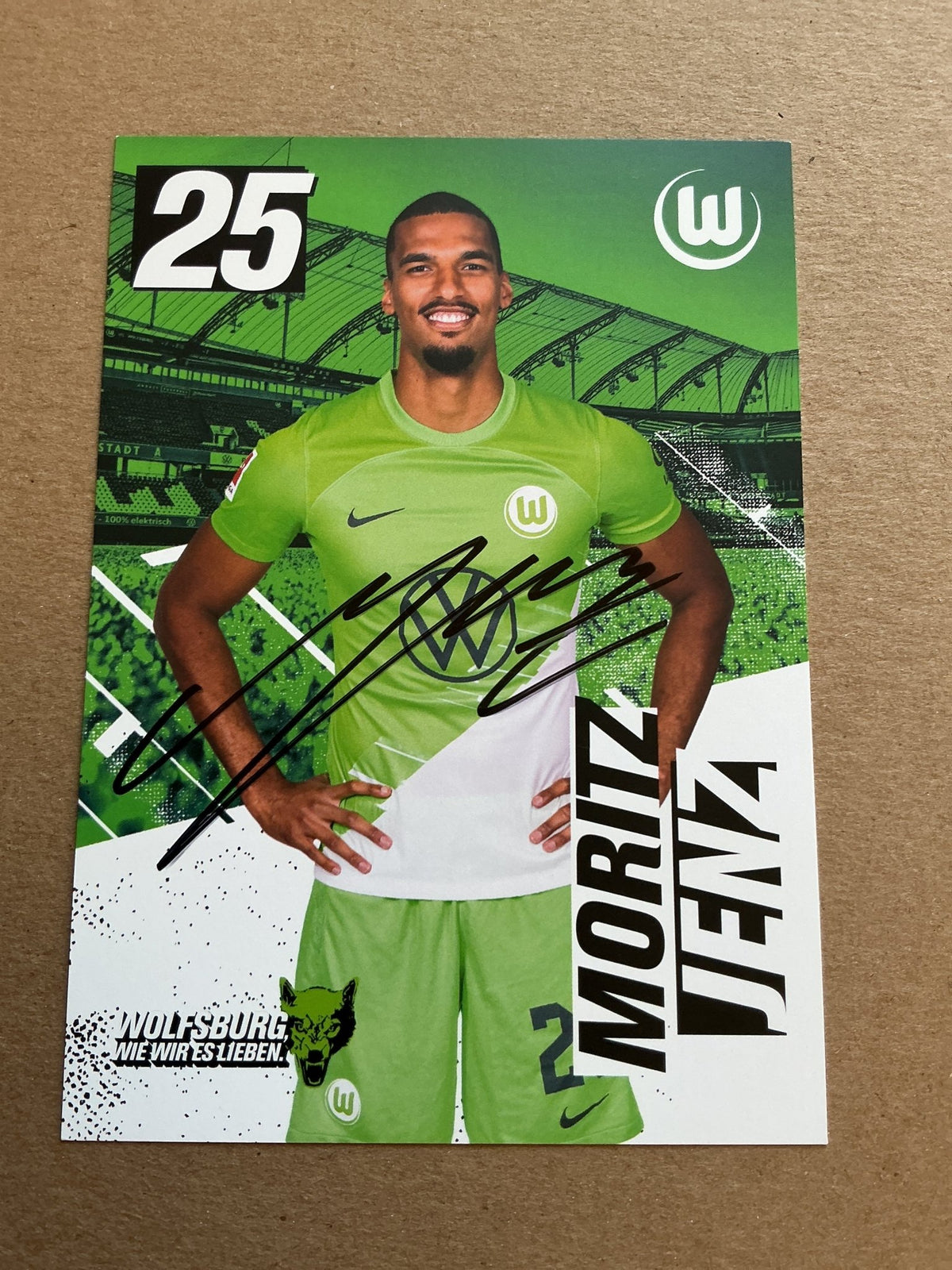Moritz Jenz, Germany 🇩🇪 VfL Wolfsburg 2023/24 hand signed - Autographs-World