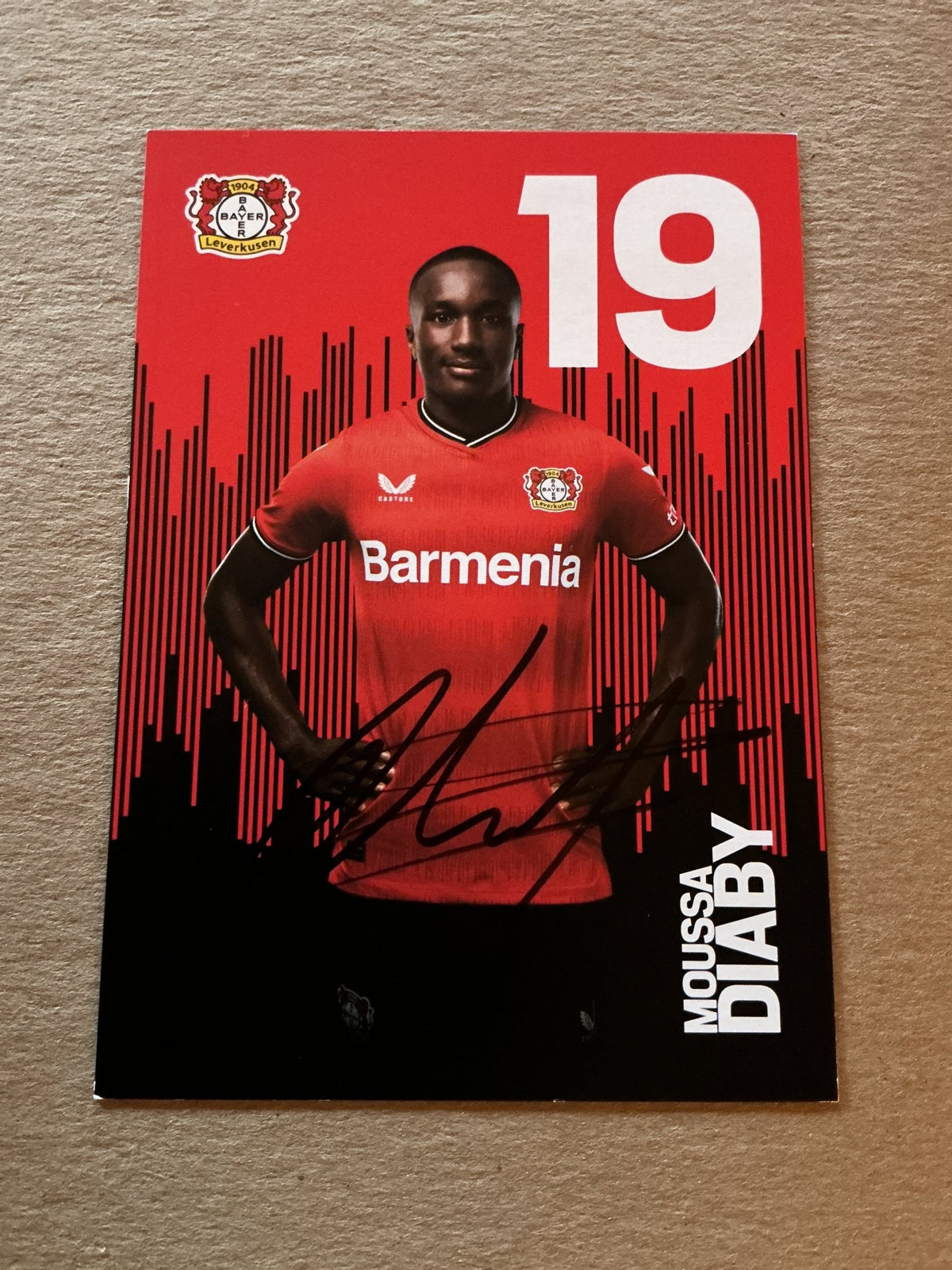Moussa Diaby, France 🇫🇷 Bayer 04 Leverkusen 2022/23 hand signed - Autographs-World