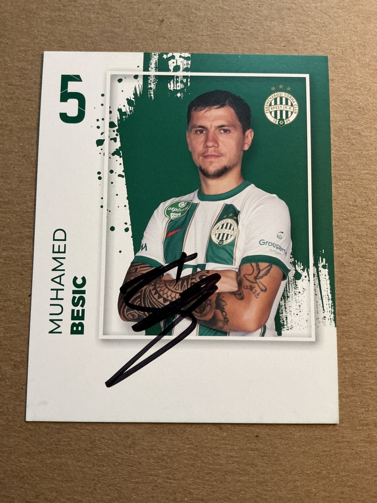 Muhamed Bešić, Bosnia 🇧🇦 Ferencváros TC 2023/24 hand signed - Autographs-World