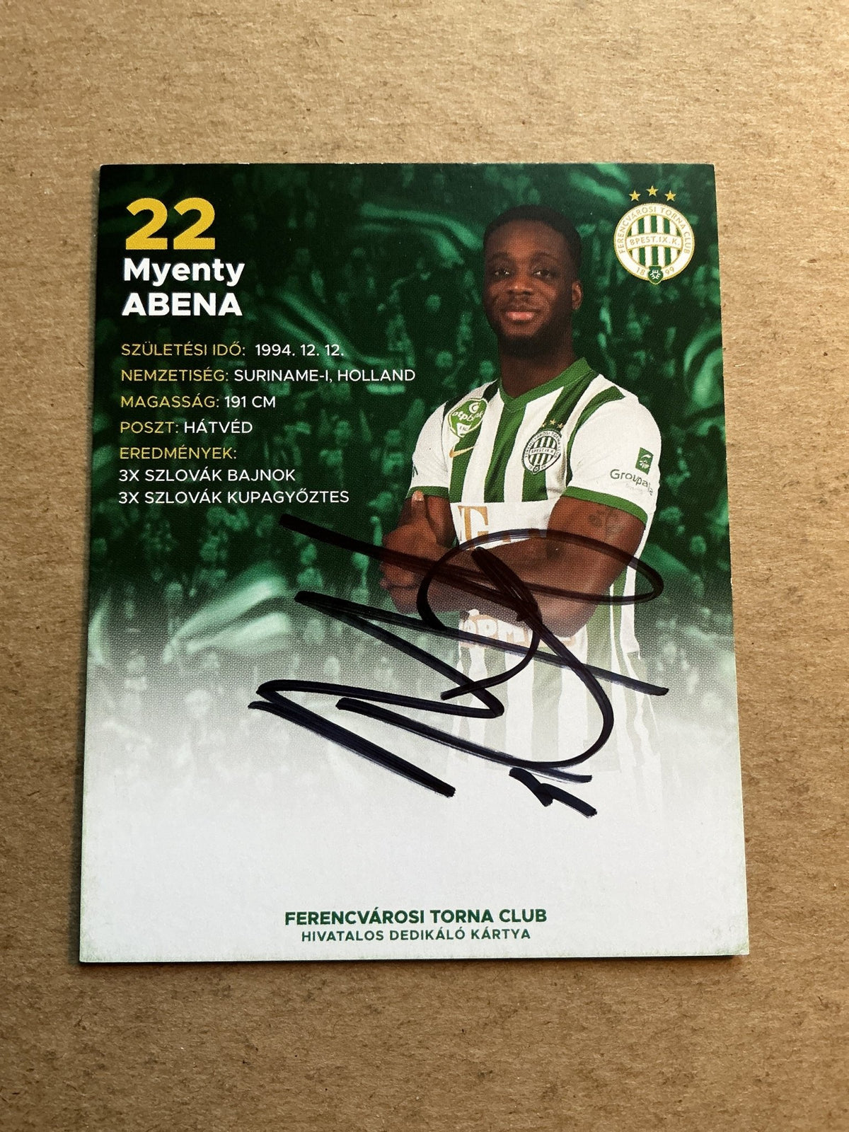 Myenty Abena, Suriname 🇸🇷 Ferencváros 2022/23 hand signed - Autographs-World