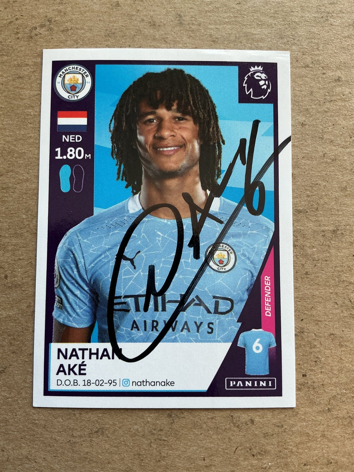 Nathan Aké, Netherlands 🇳🇱 Manchester City 2021 Panini hand signed - Autographs-World