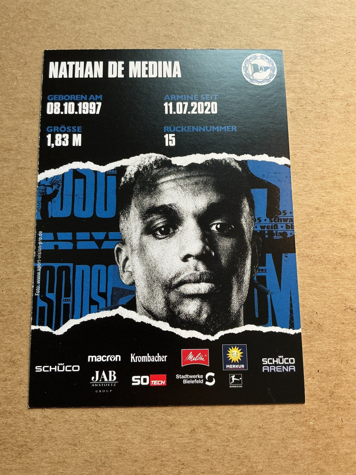 Nathan de Medina, Belgium 🇧🇪 Arminia Bielefeld 2021/22 hand signed - Autographs-World