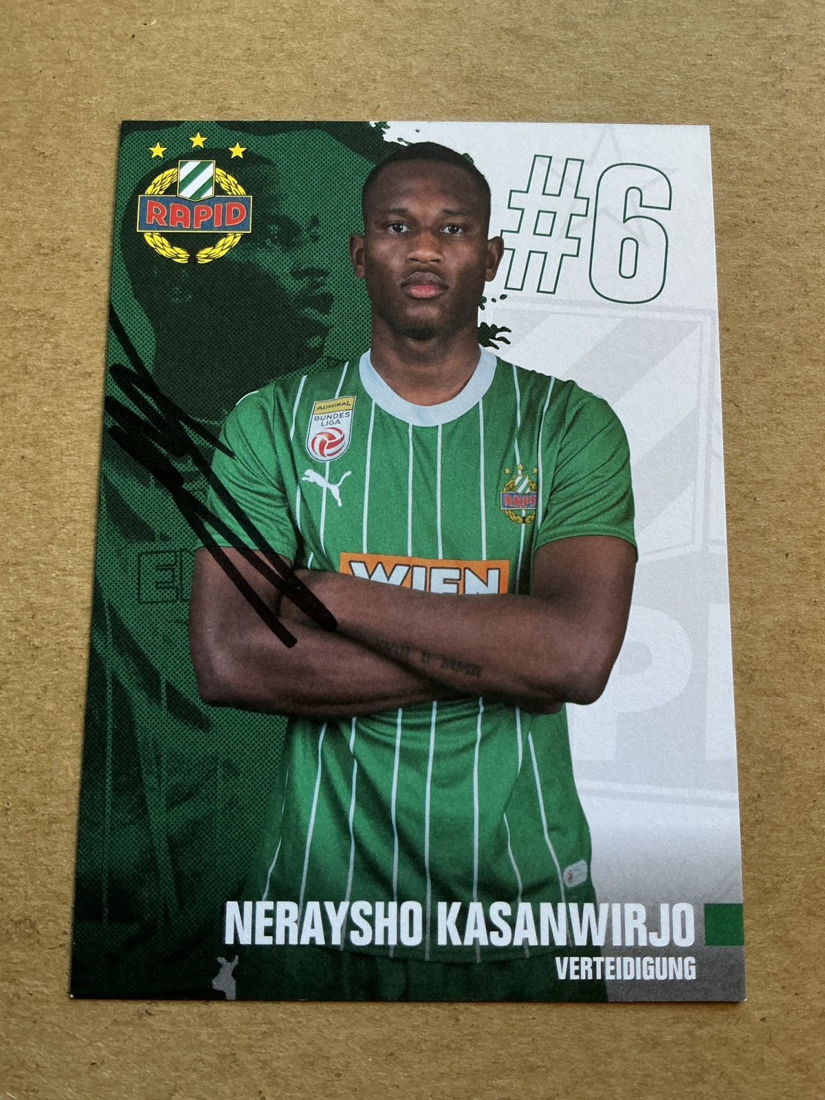 Neraysho Kasanwirjo, Netherlands 🇳🇱 SK Rapid Wien 2023/24 hand signed - Autographs-World