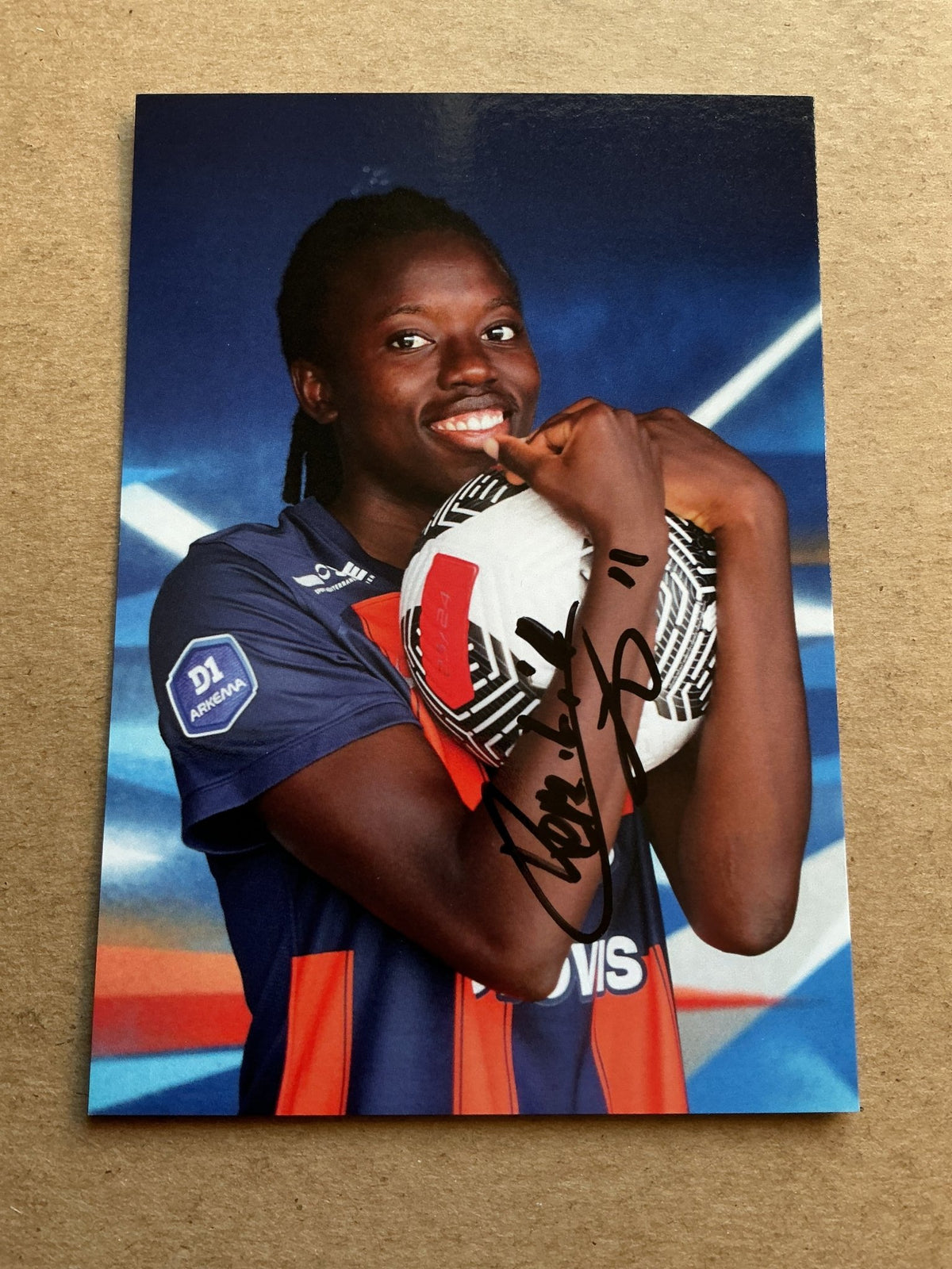 Nérilia Mondésir, Haiti 🇭🇹 Montpellier HSC 2023/24 hand signed - Autographs-World